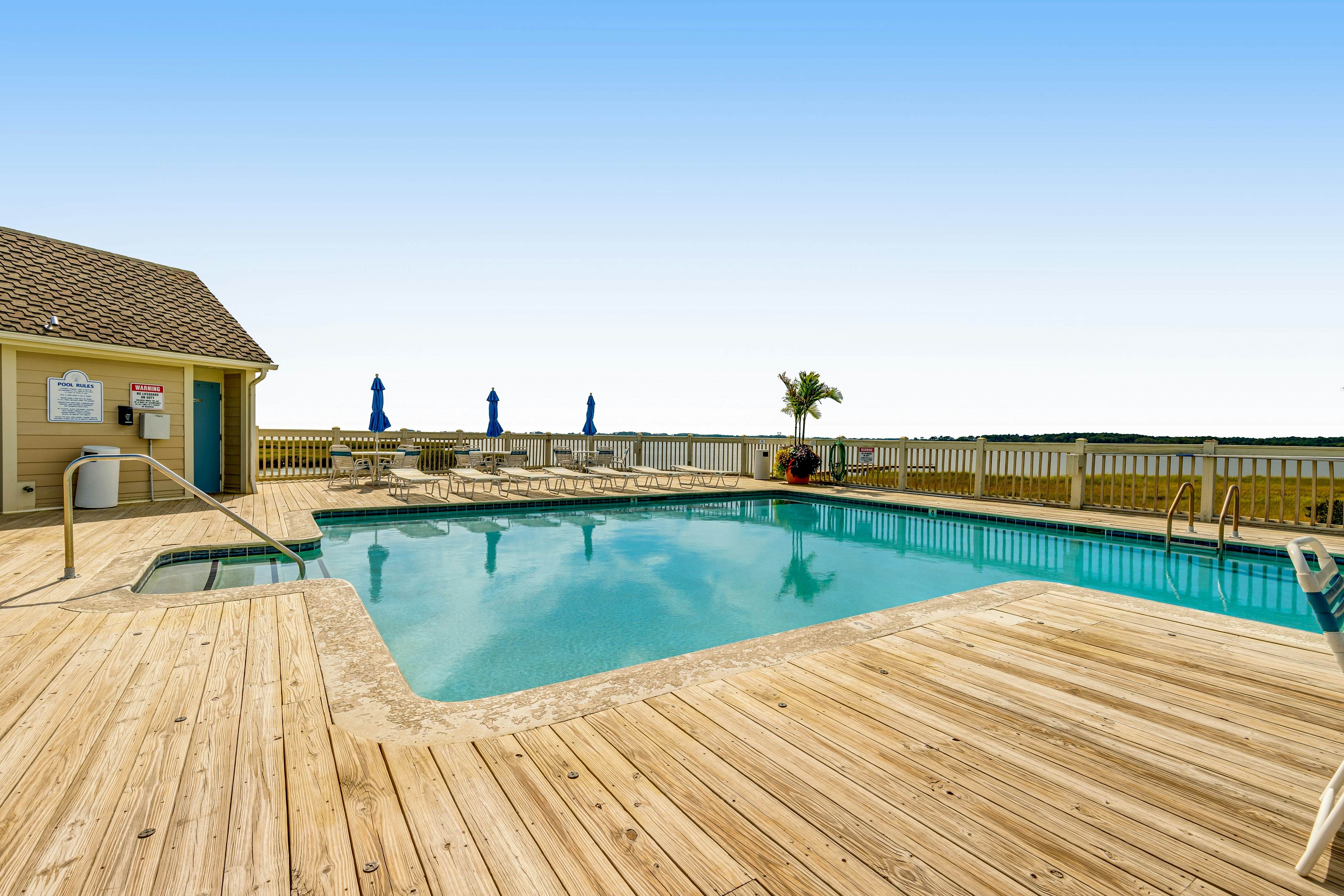 Kings Grant - 40097 E Oceanside Unit 21