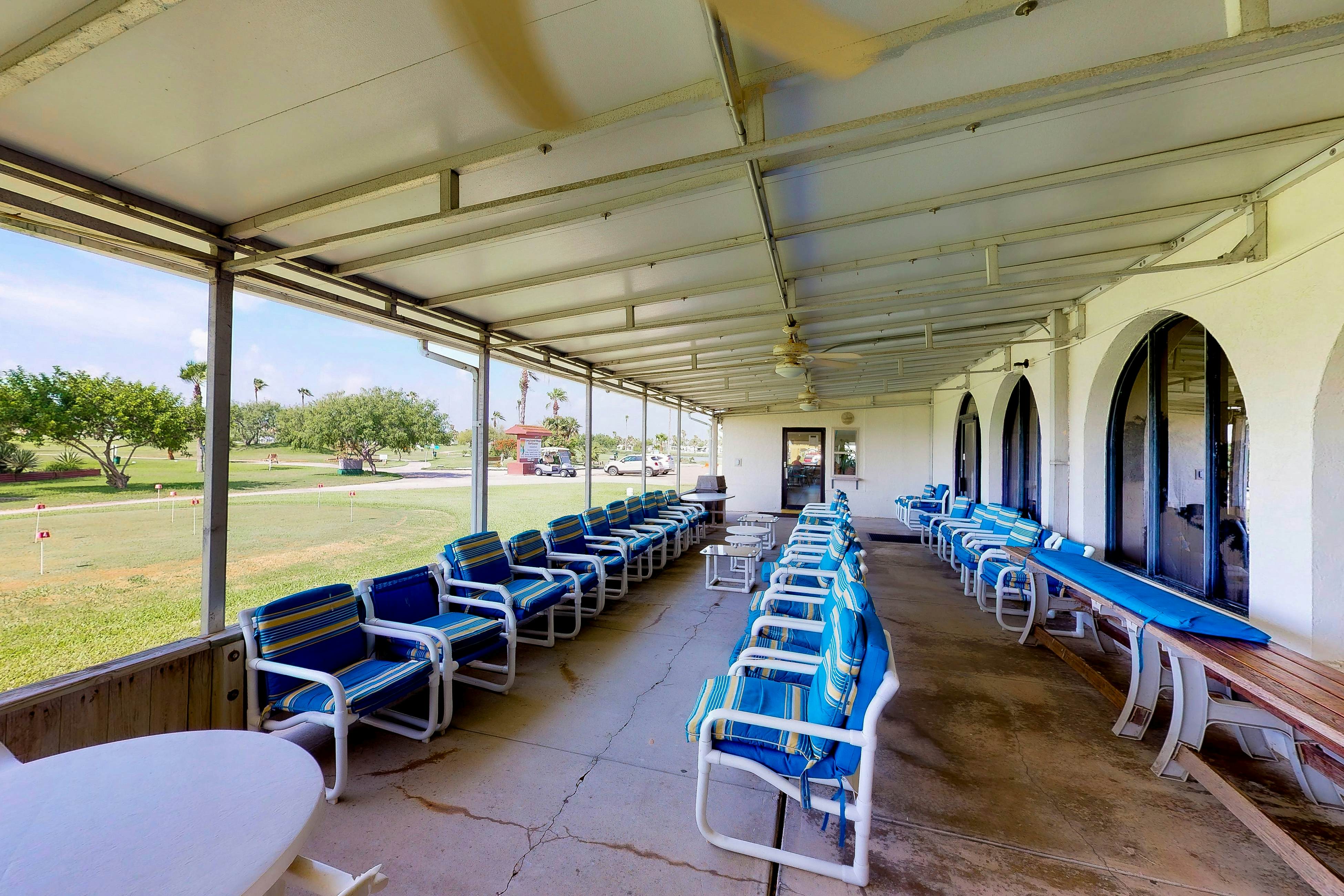 Long Island Village 831 Oyster