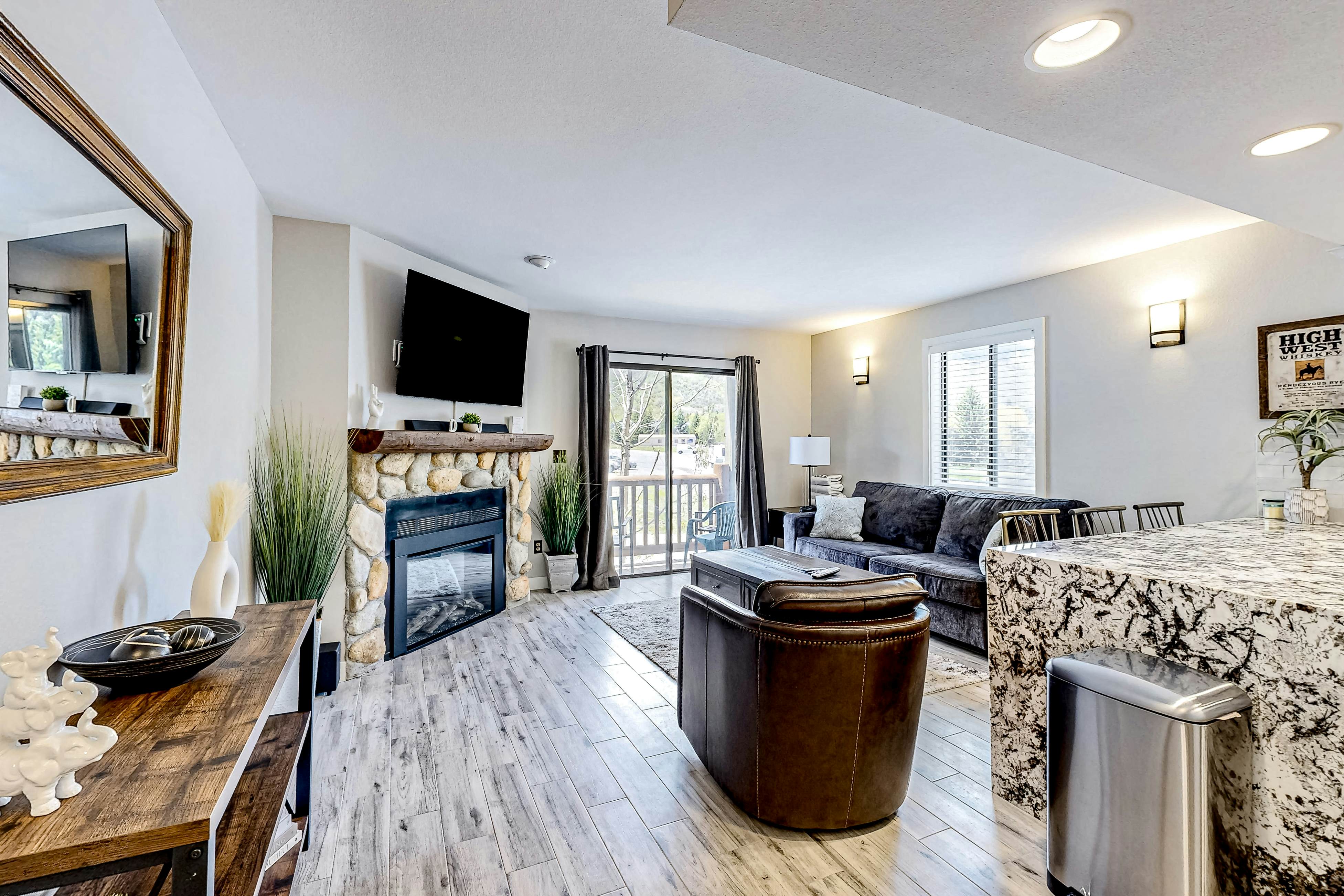 Elegant Escape at Powder Pointe 201B