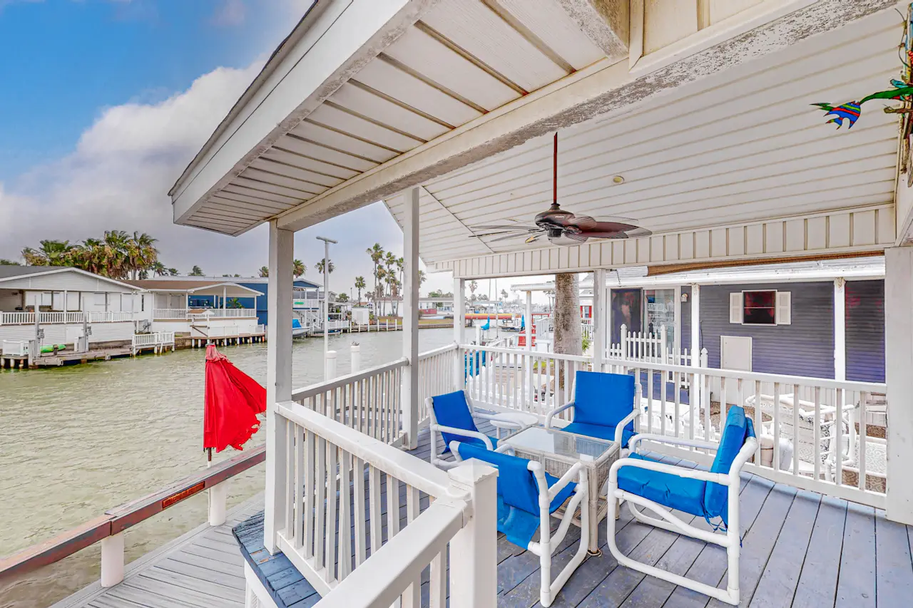 Long Island Village 658 Sand Dollar 2 BD Port Isabel, TX Vacation Rental Vacasa