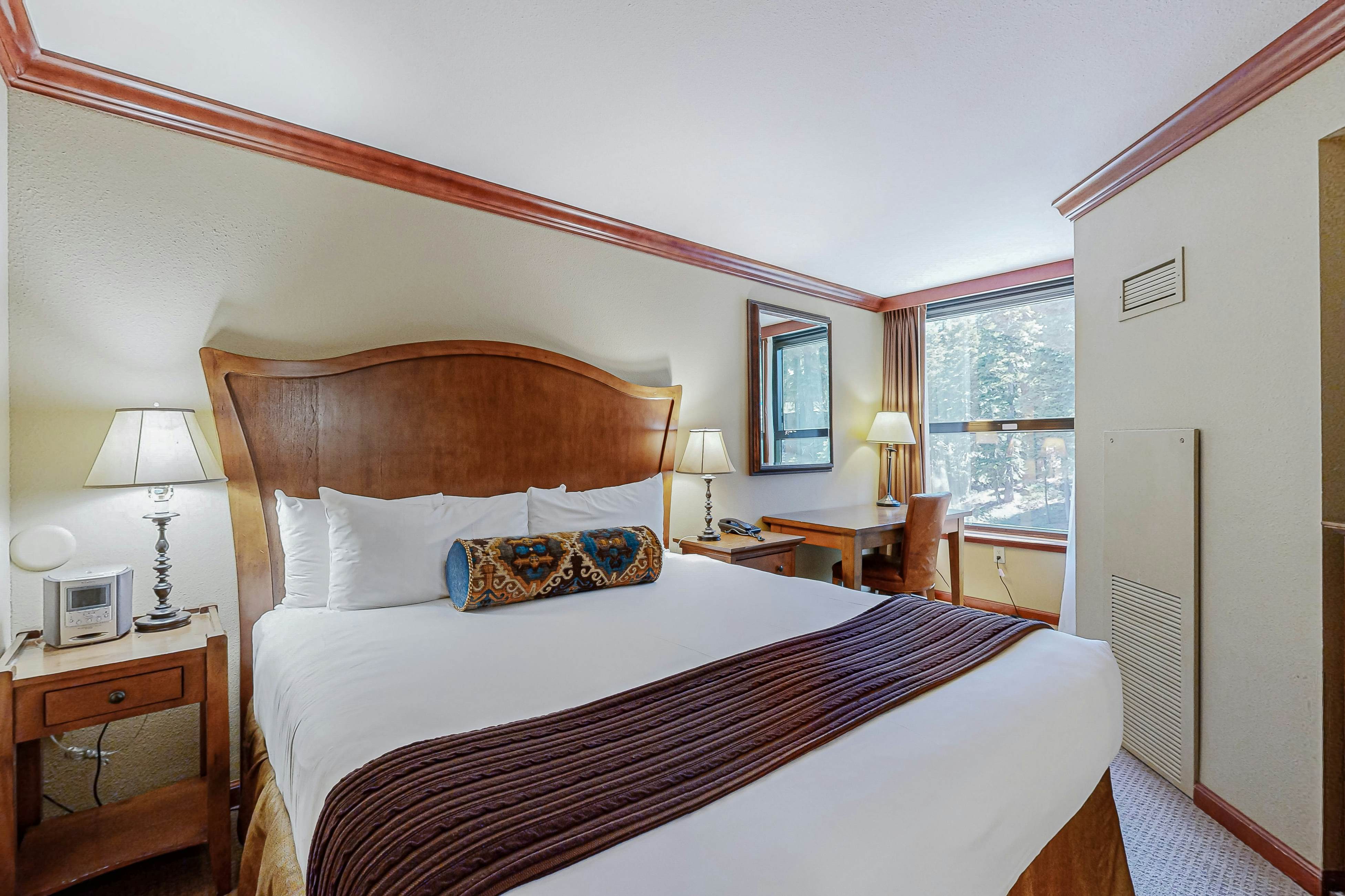 Everline Resort & Spa 605 & 607