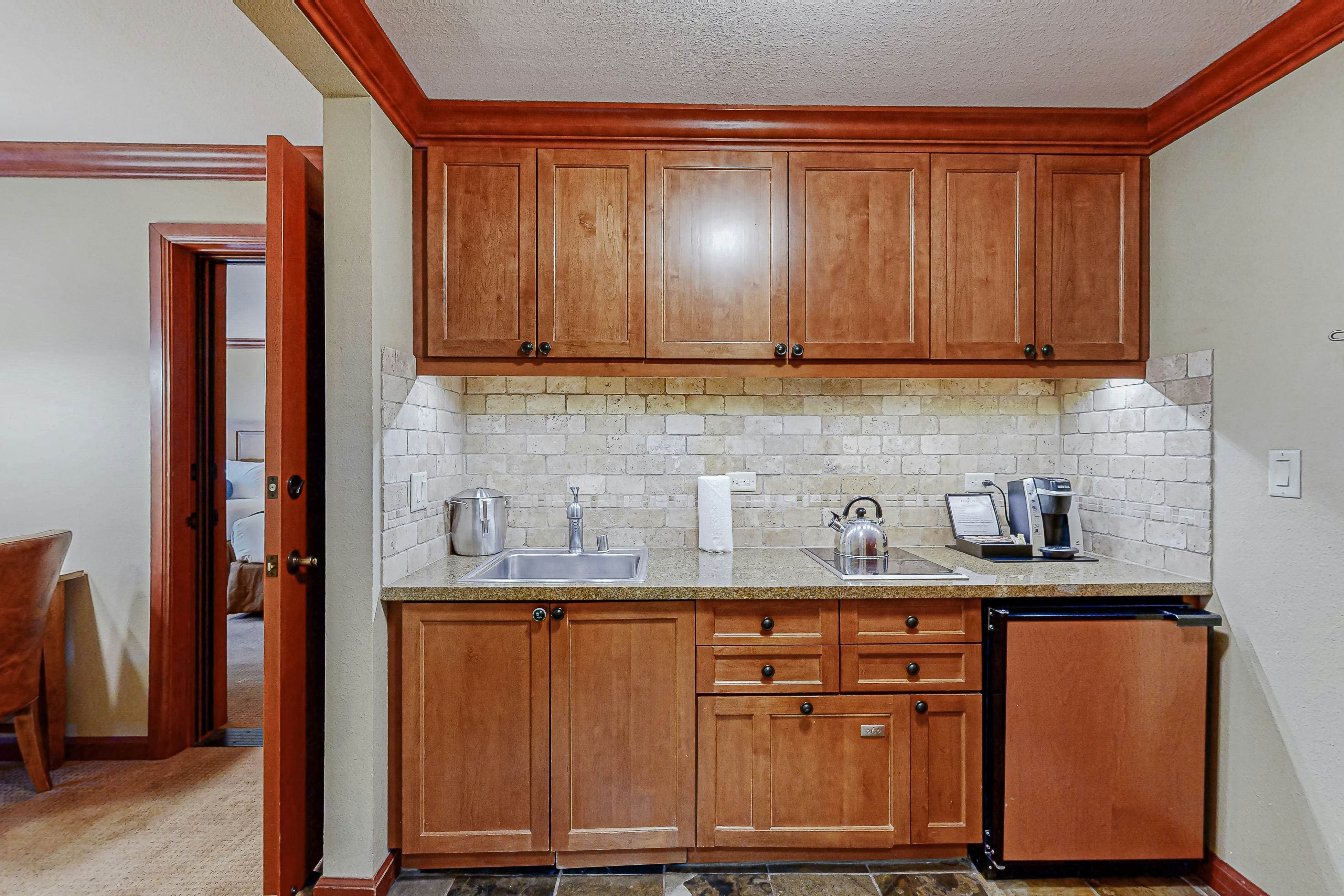 Everline Resort & Spa 605 & 607