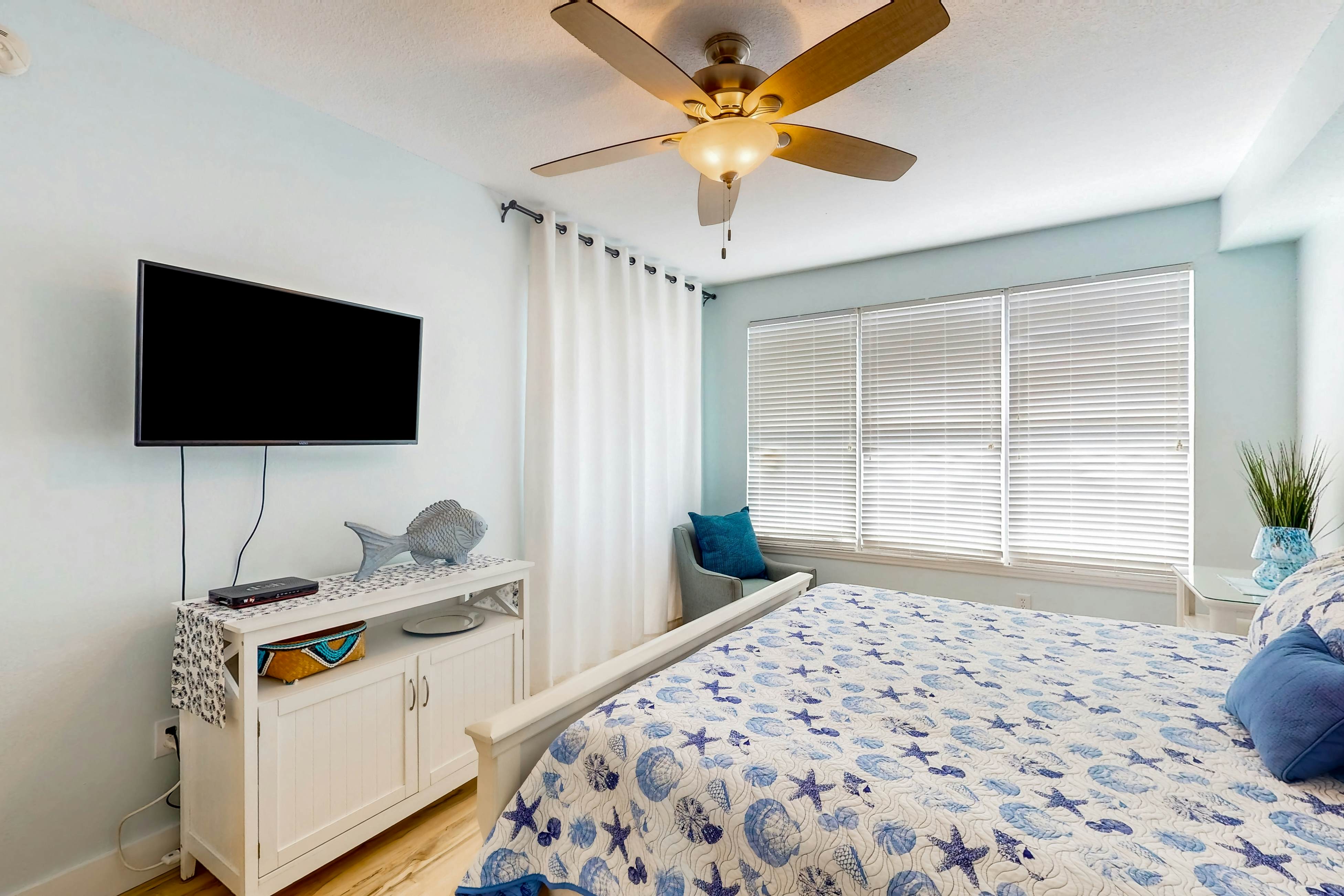 Navy Cove Harbor 1305- Always Fishing