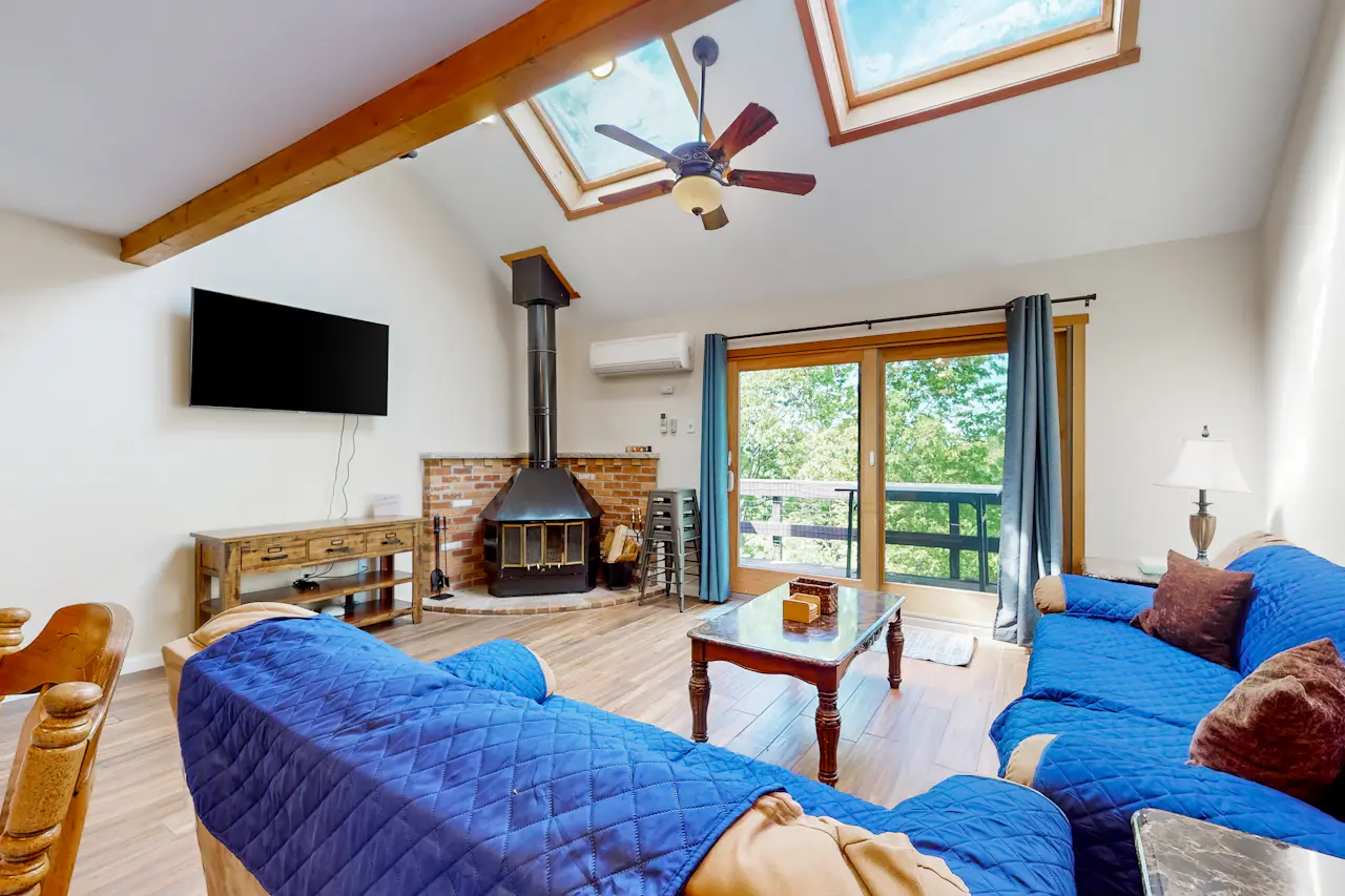 Mountain Home at Camelback 2 BD Tannersville, PA Vacation Rental Vacasa