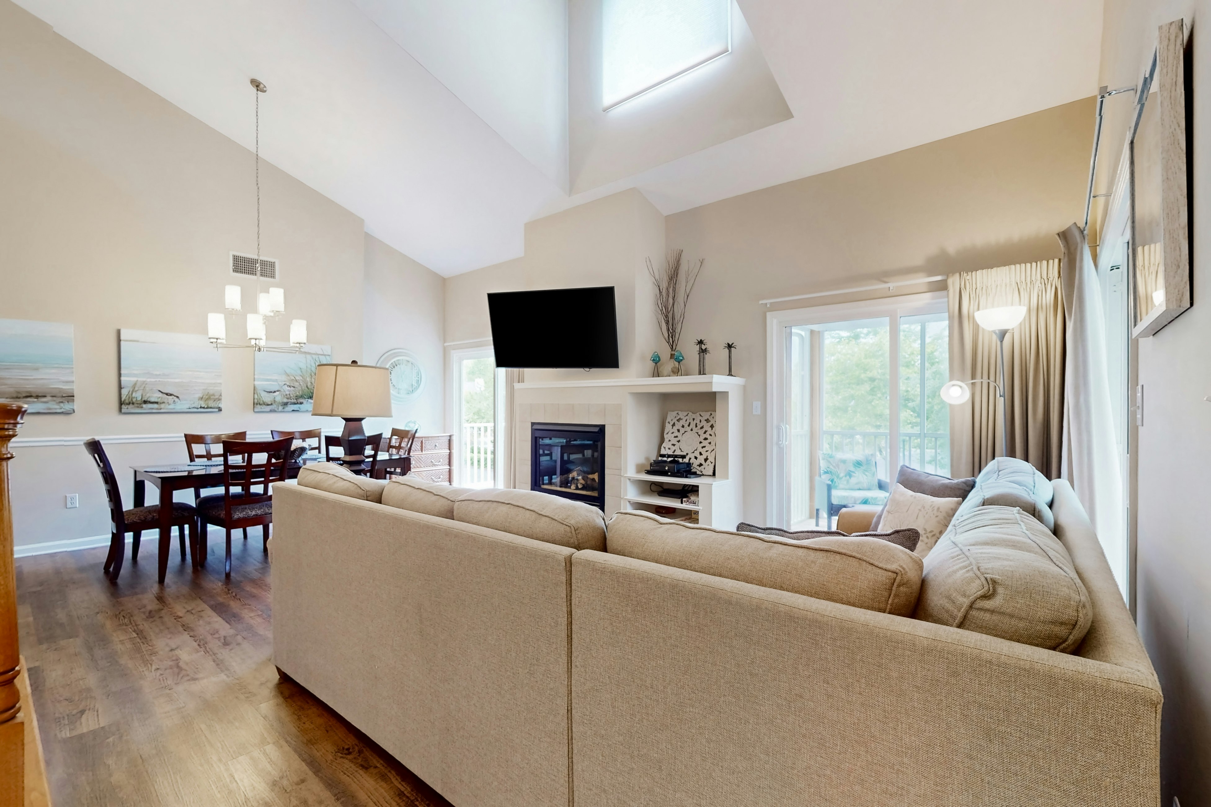 Sea Colony - 56159 Cypress Lake Cir