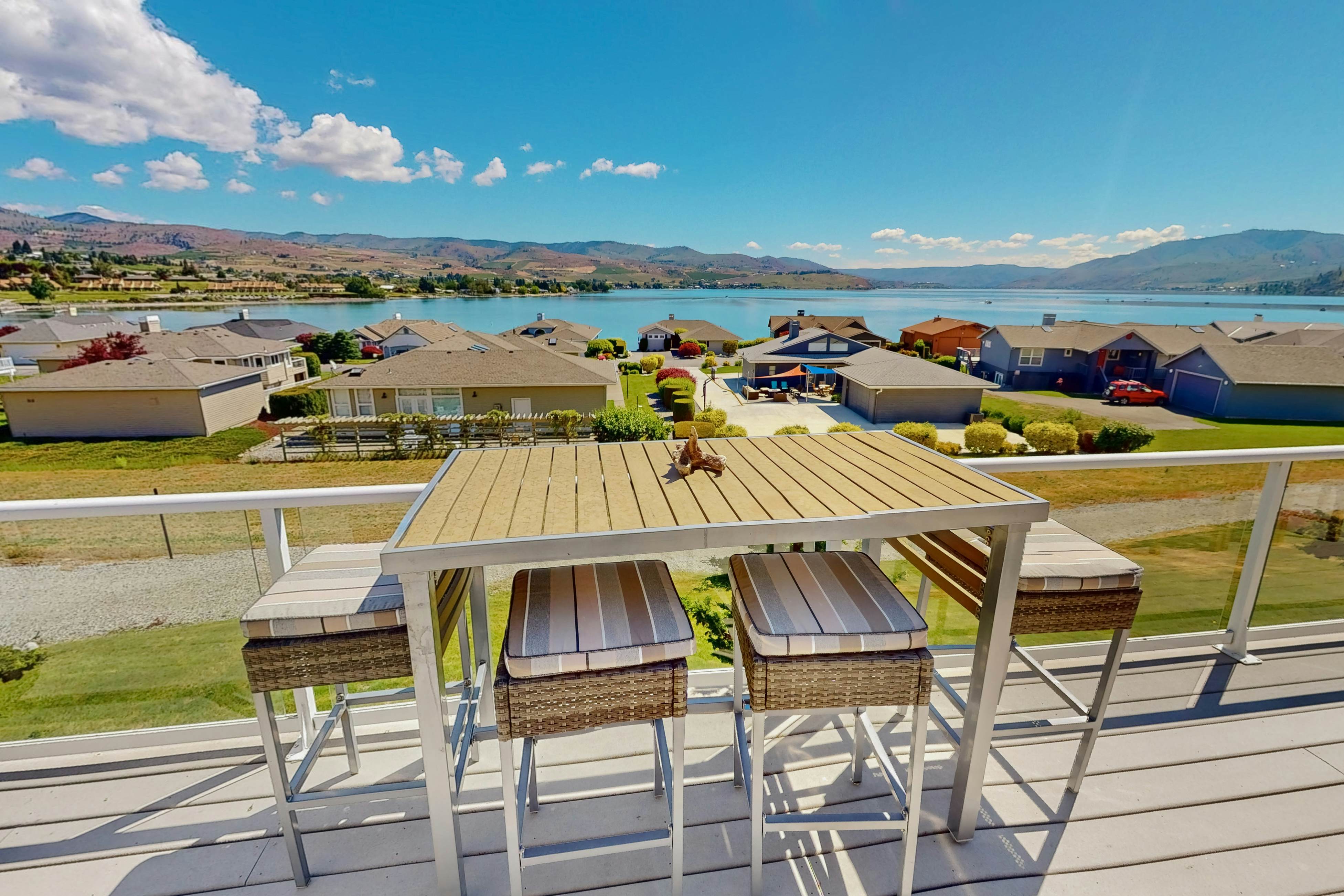 Lake Daze at Wapato Point