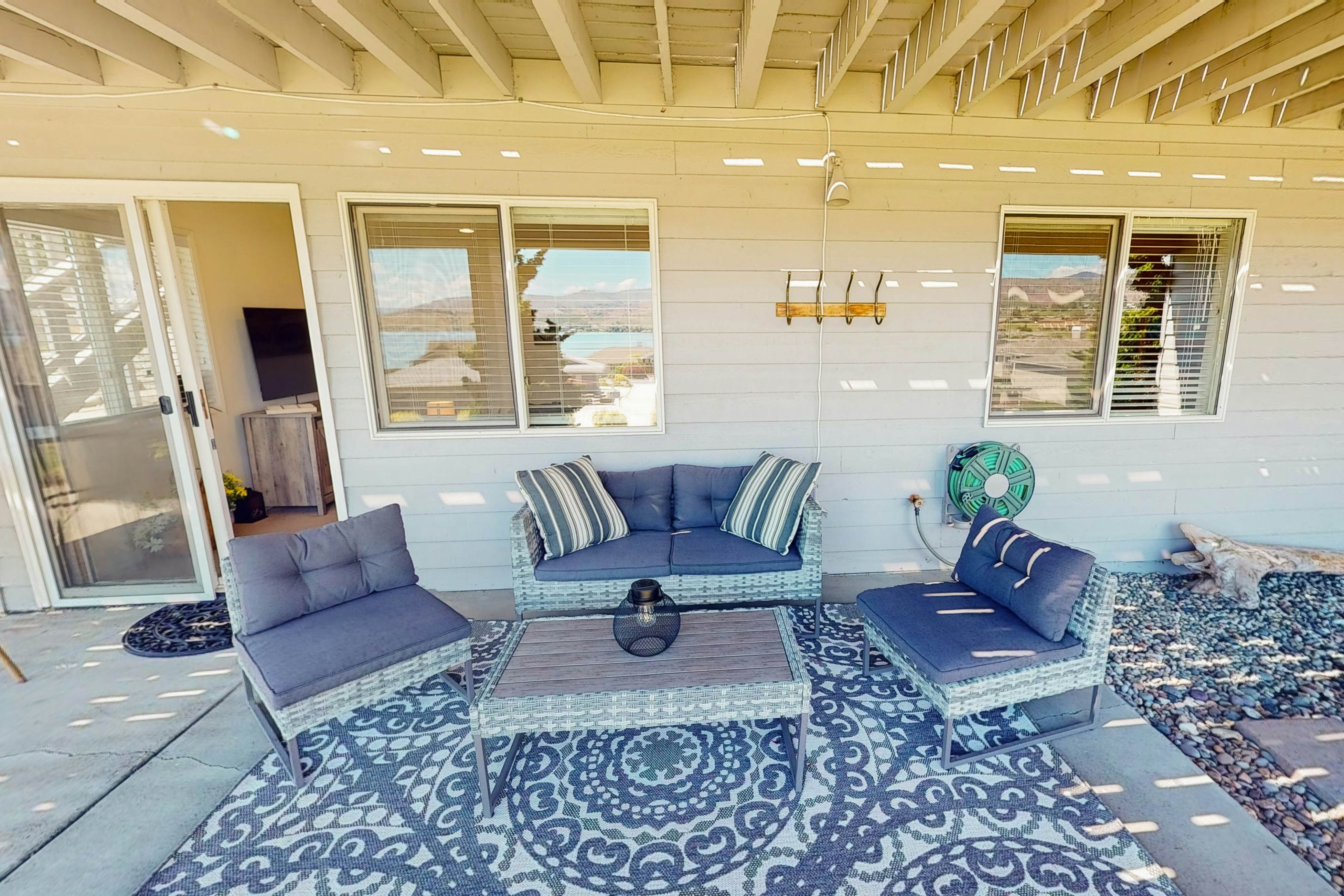 Lake Daze at Wapato Point