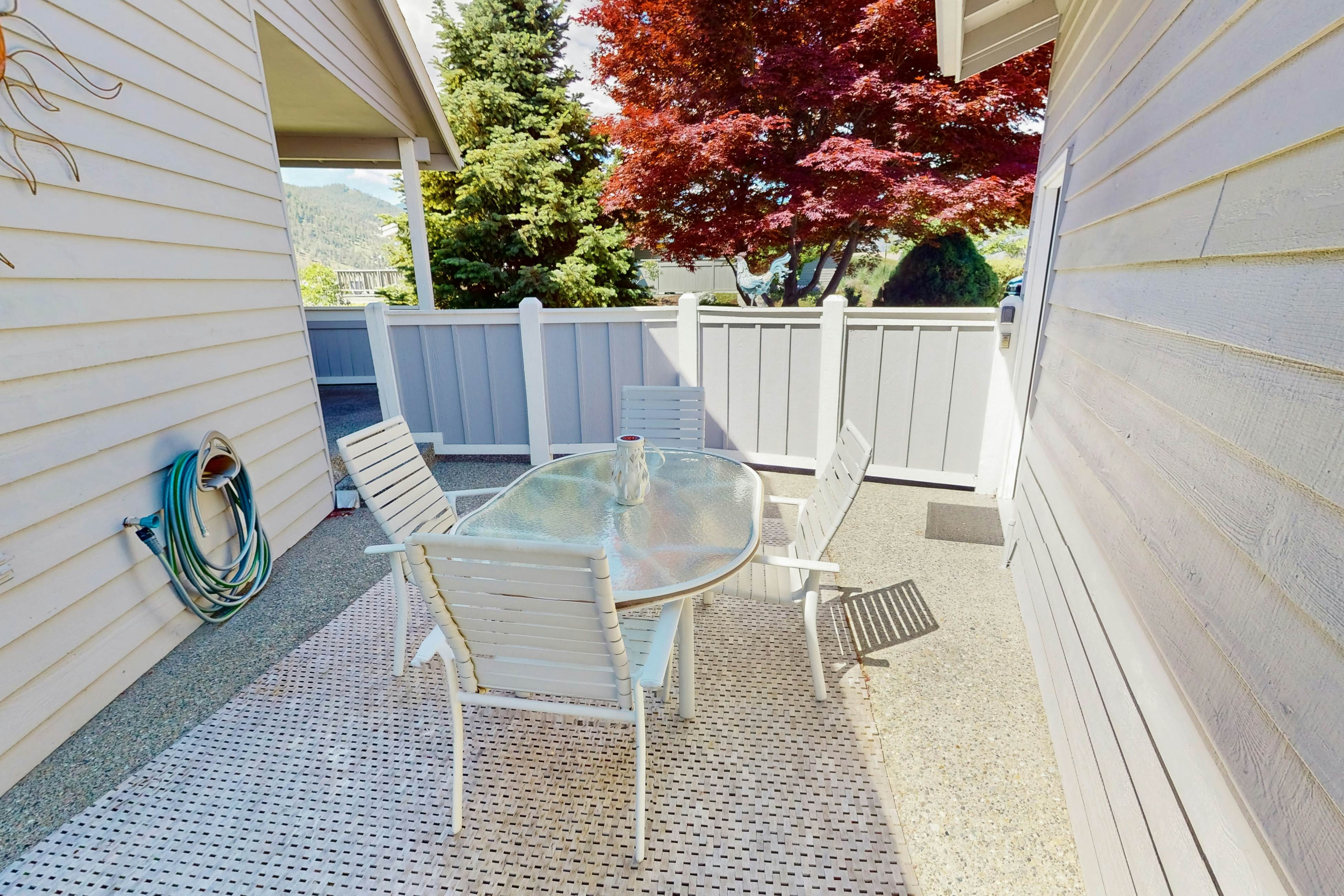 Lake Daze at Wapato Point