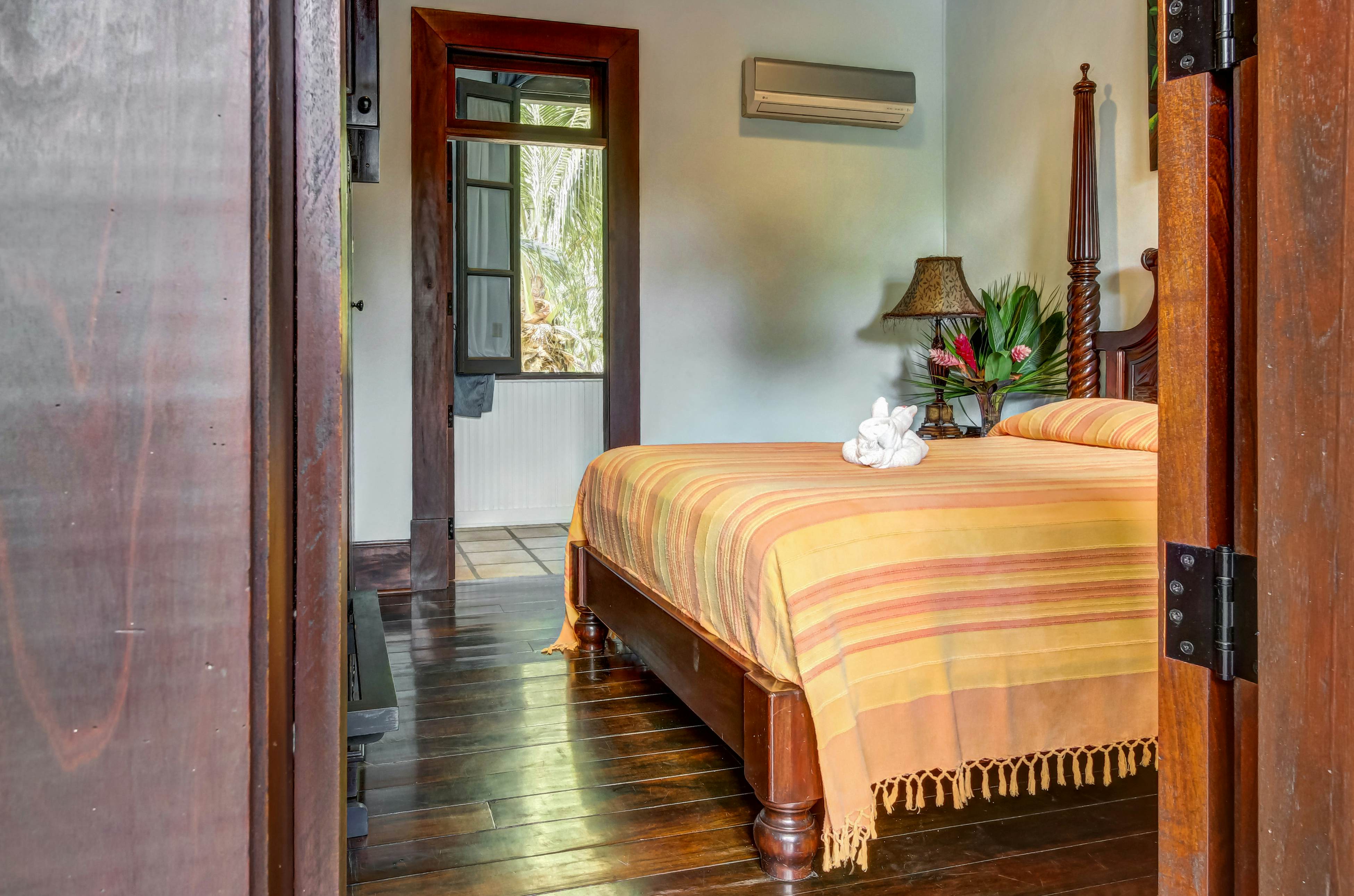 Jaguar Room at Mahogany Hall -Gold Standard Certified