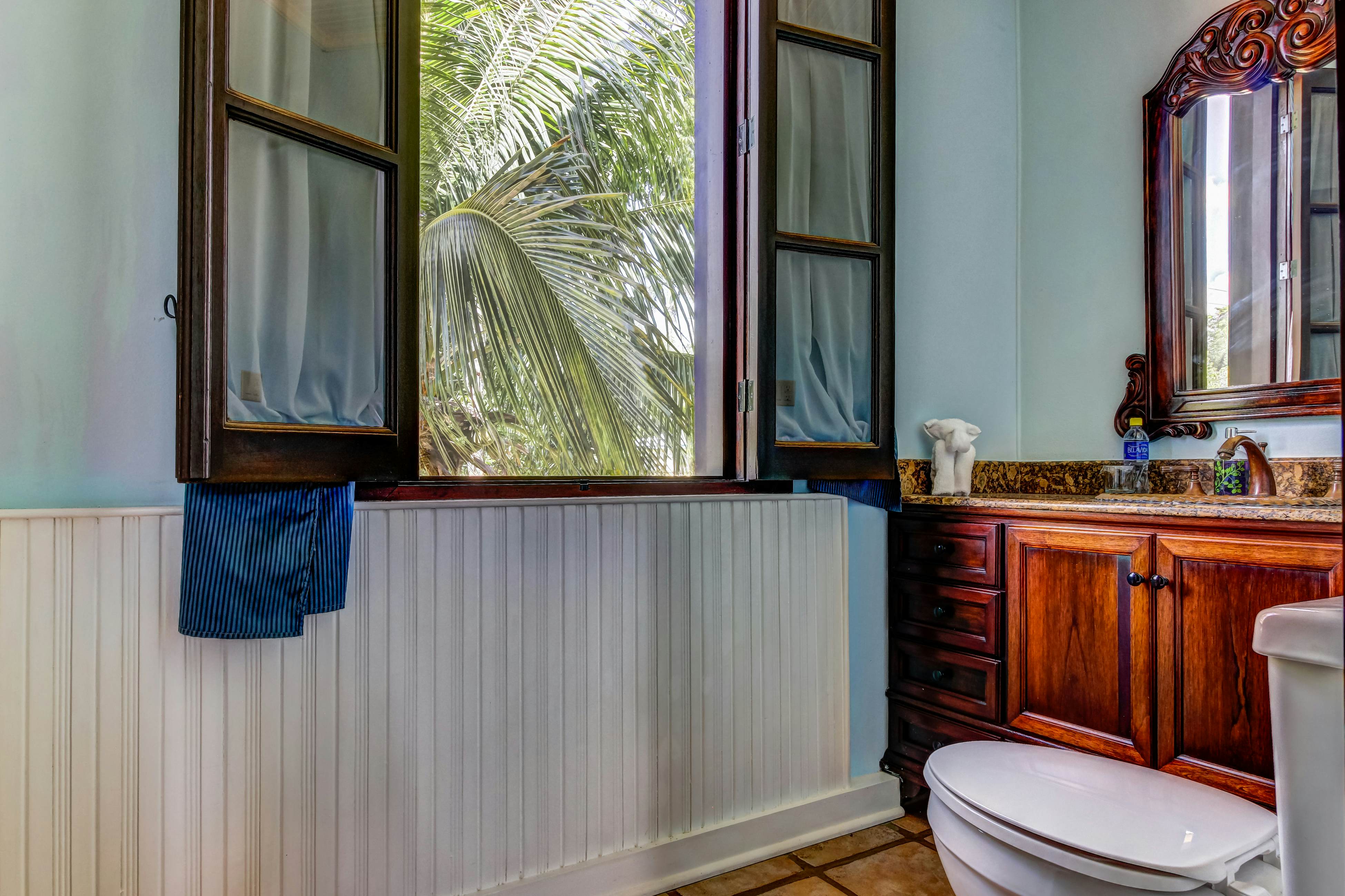 Jaguar Room at Mahogany Hall -Gold Standard Certified