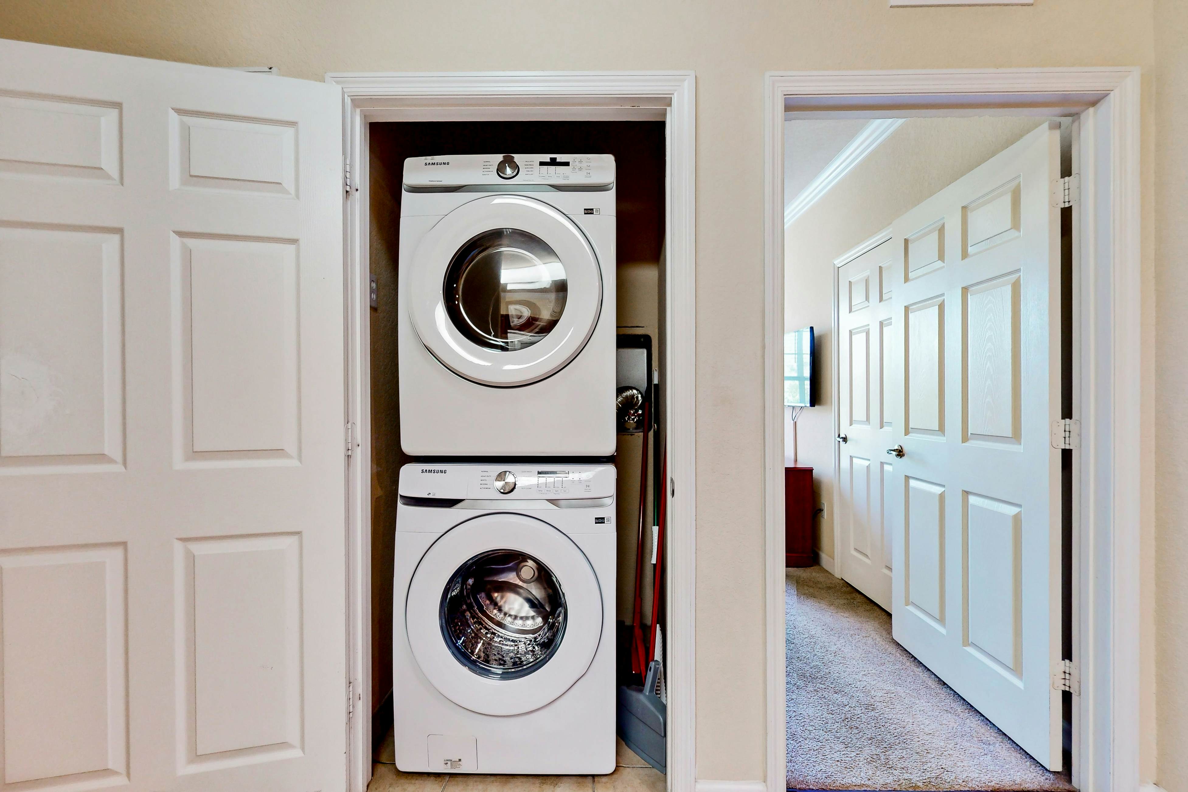 Tuscan Sunset - Tuscana Resort 