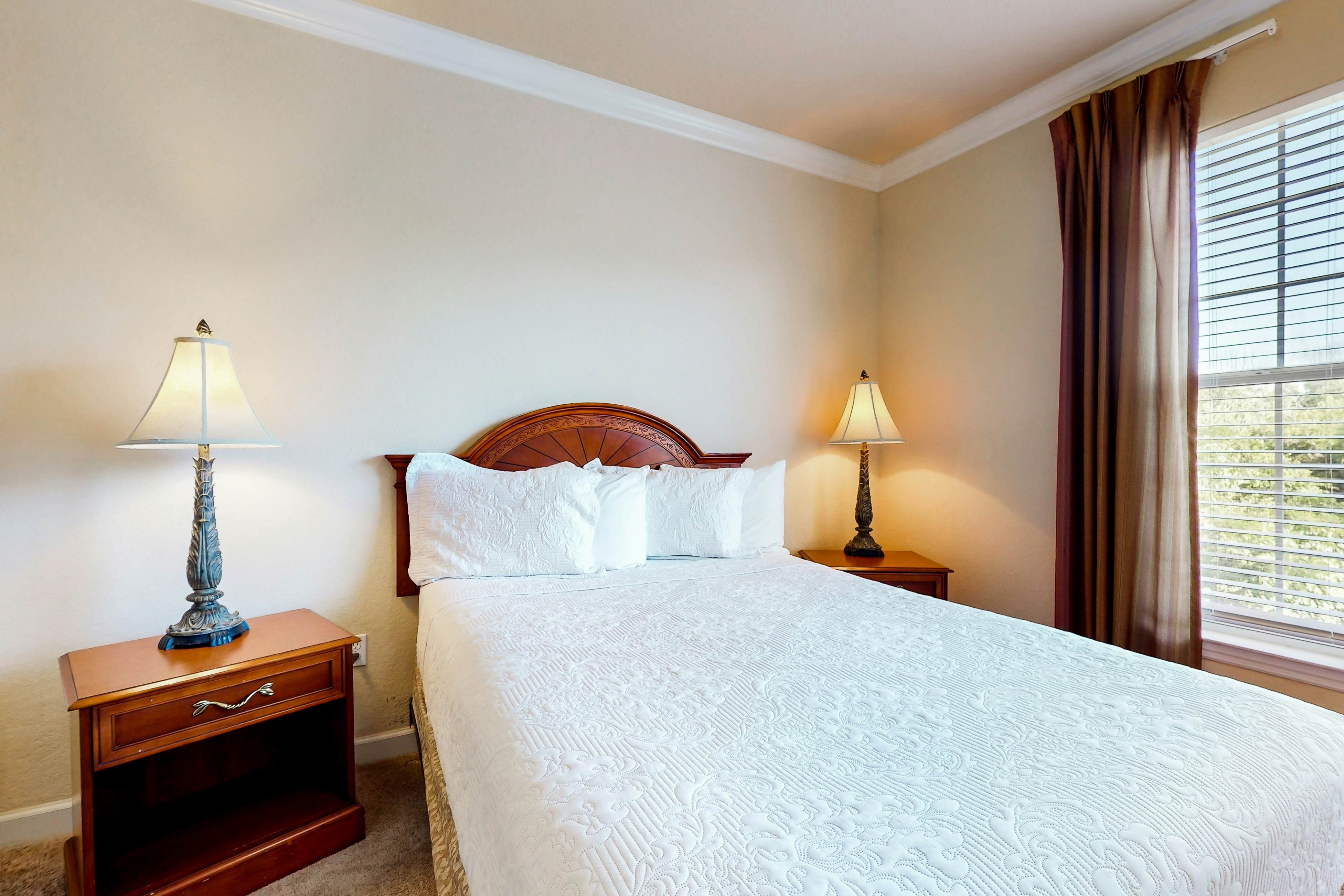 Tuscan Sunset - Tuscana Resort 