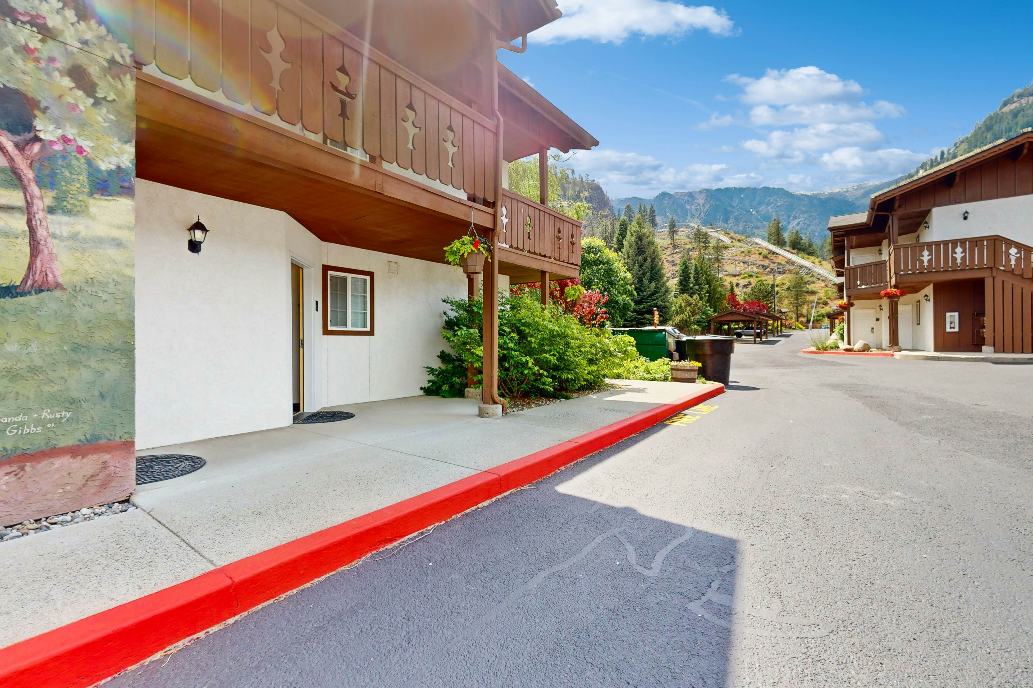 Icicle Village Resort Condo 505