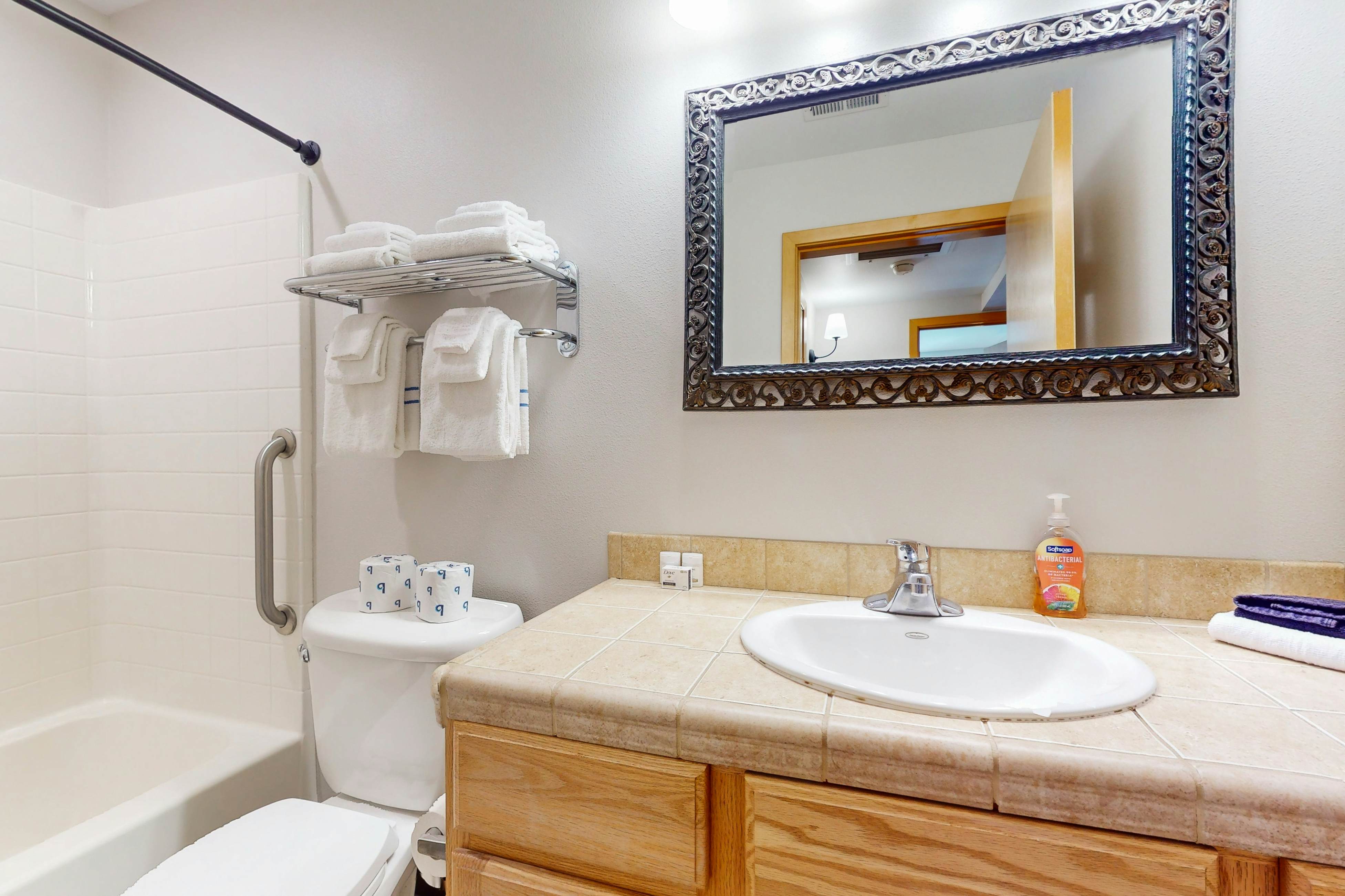 Icicle Village Resort Condo 505