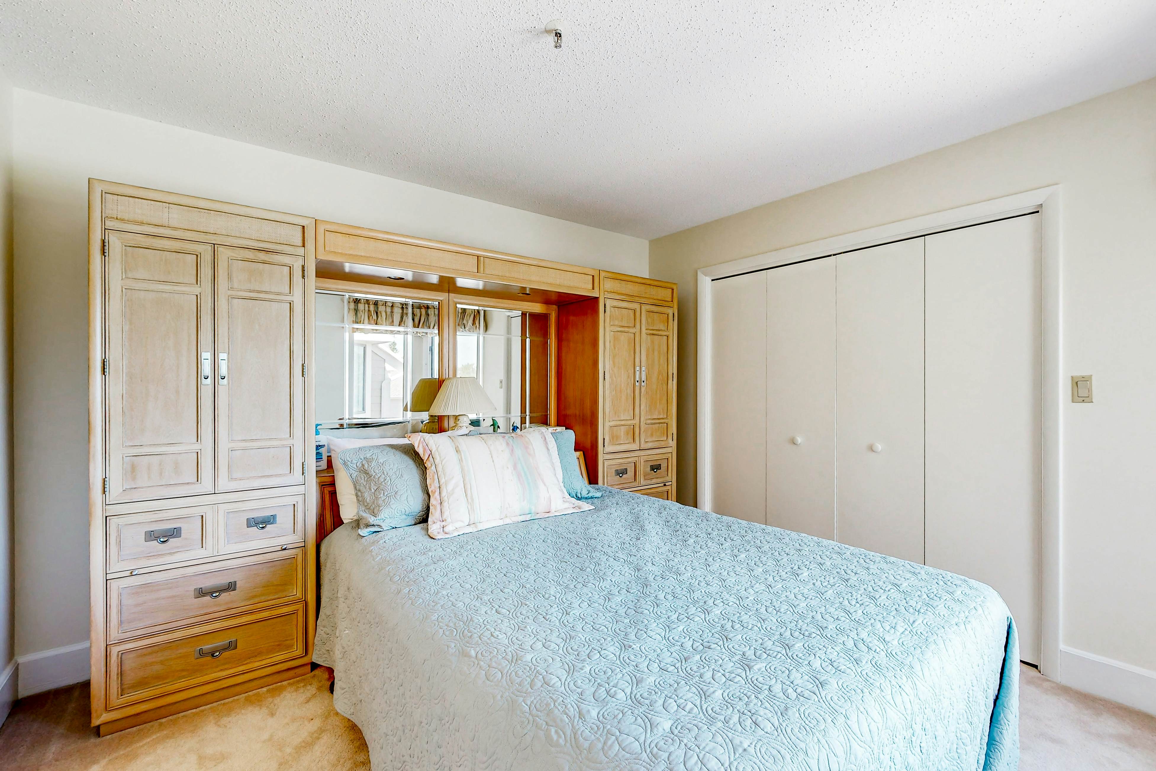 Kings Grant - 40097 E Oceanside Unit 21