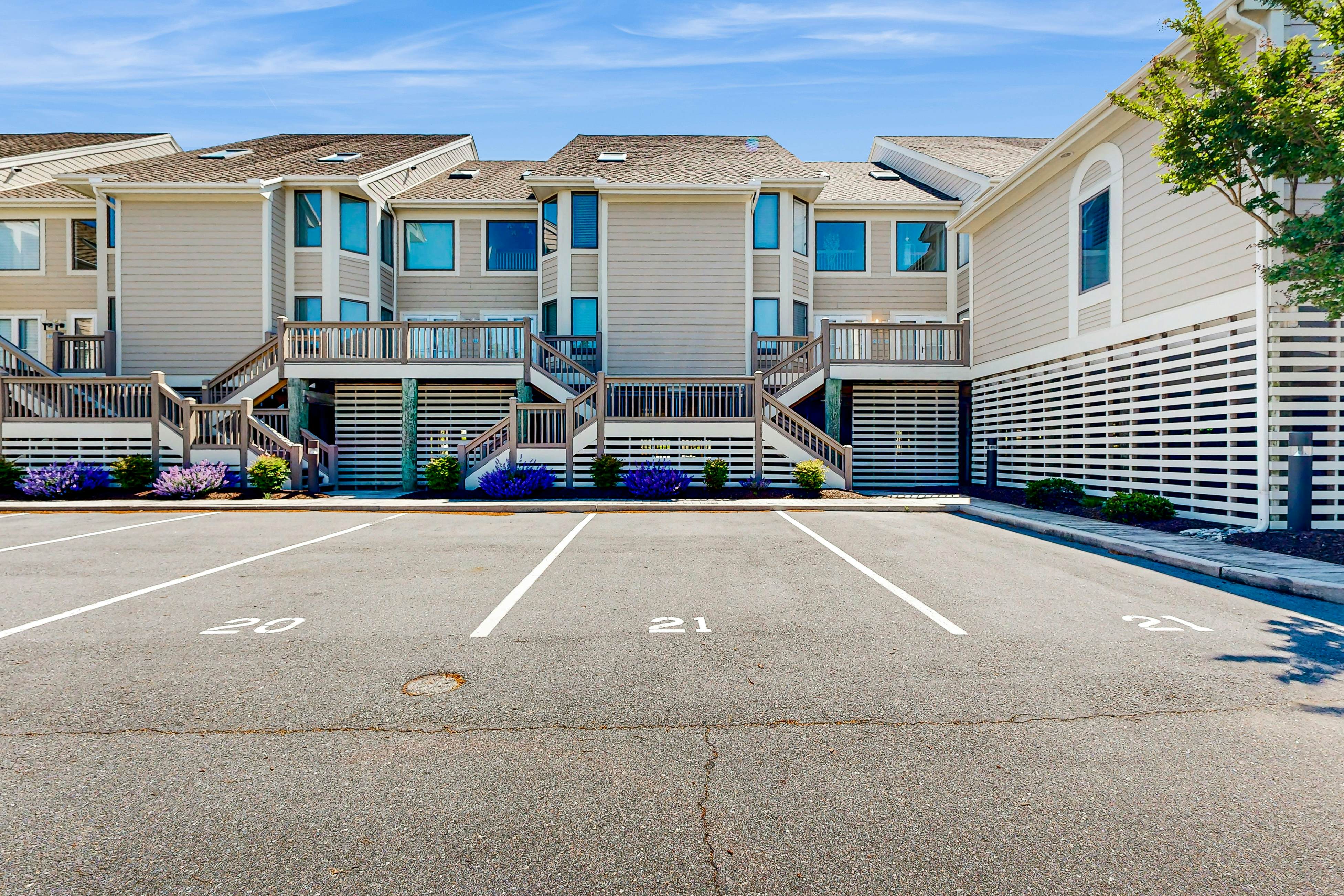 Kings Grant - 40097 E Oceanside Unit 21