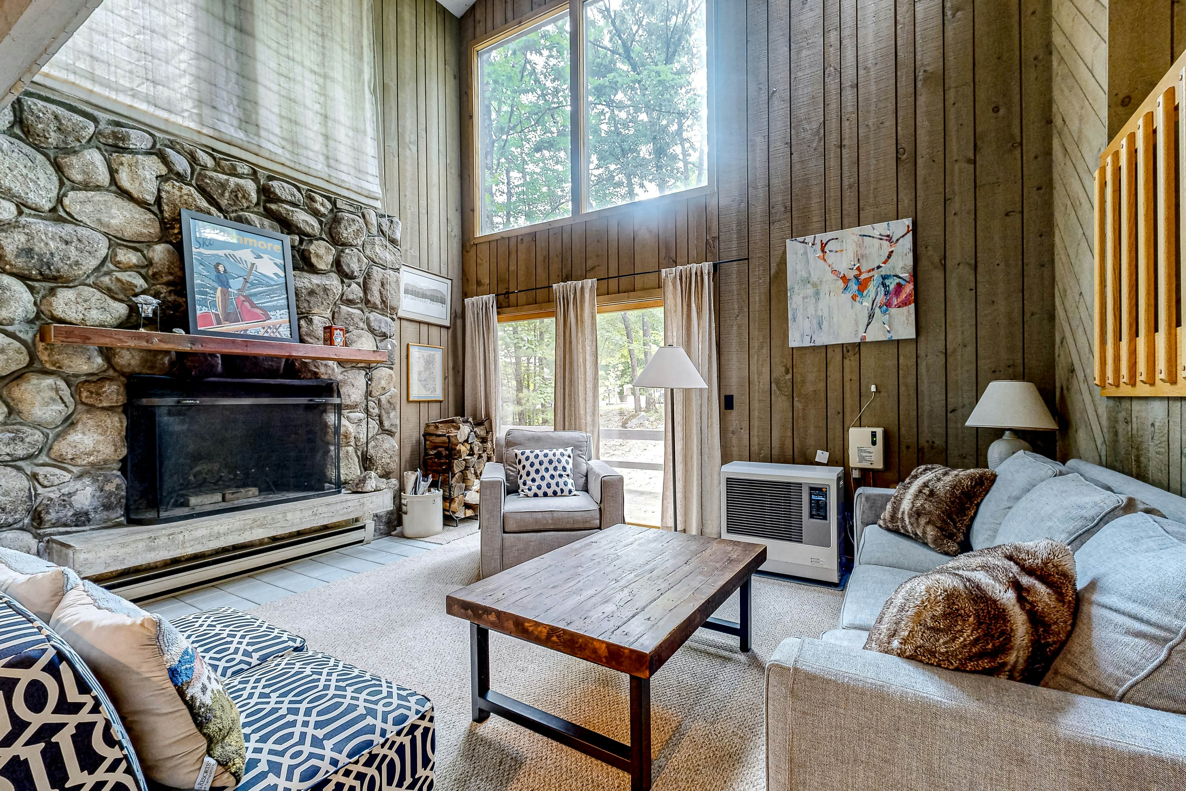 Snowy Peaks Hideaway