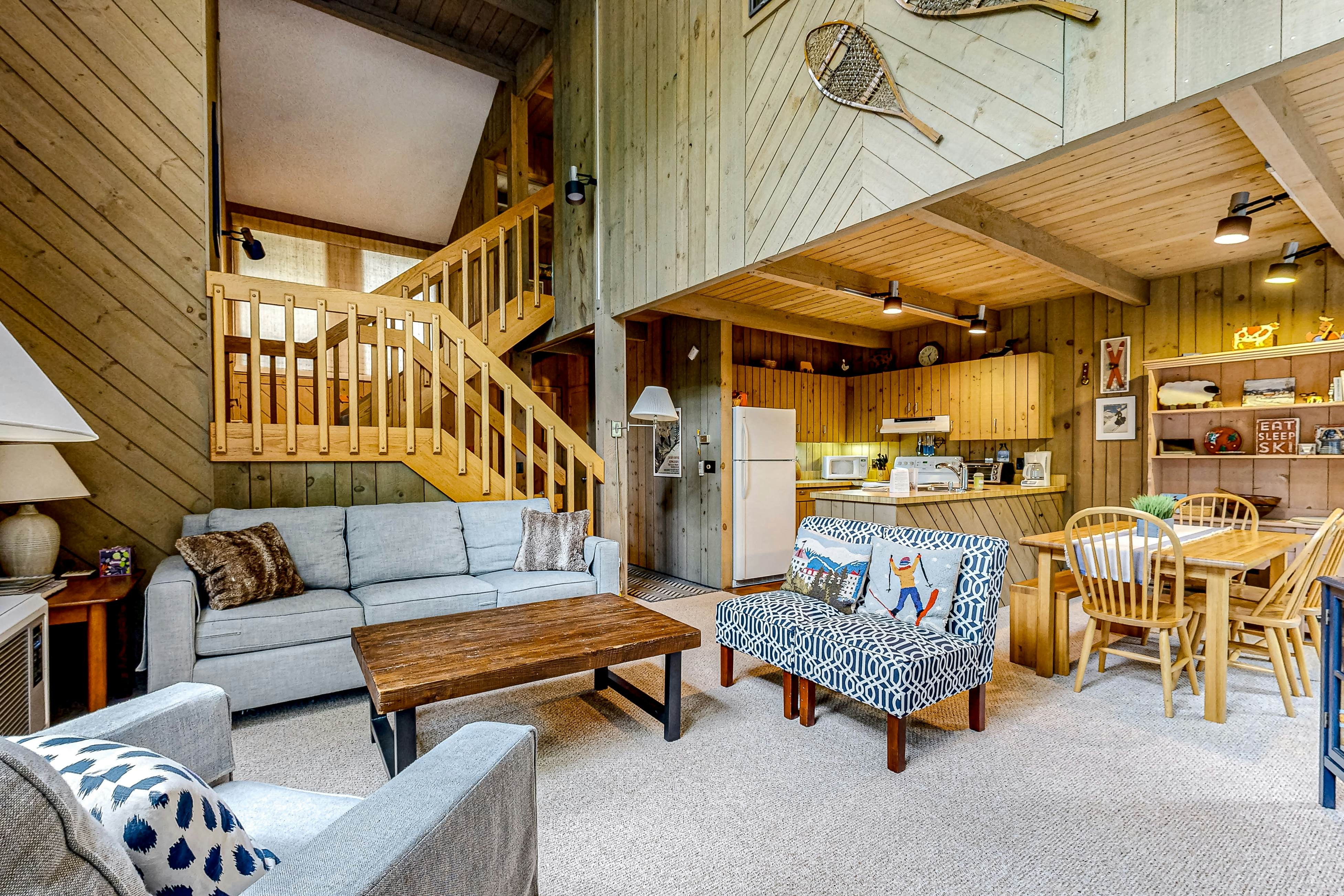 Snowy Peaks Hideaway