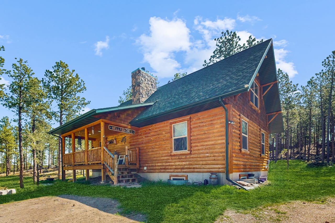 Castle Rock Retreat 3 BD Custer, SD Vacation Rental Vacasa