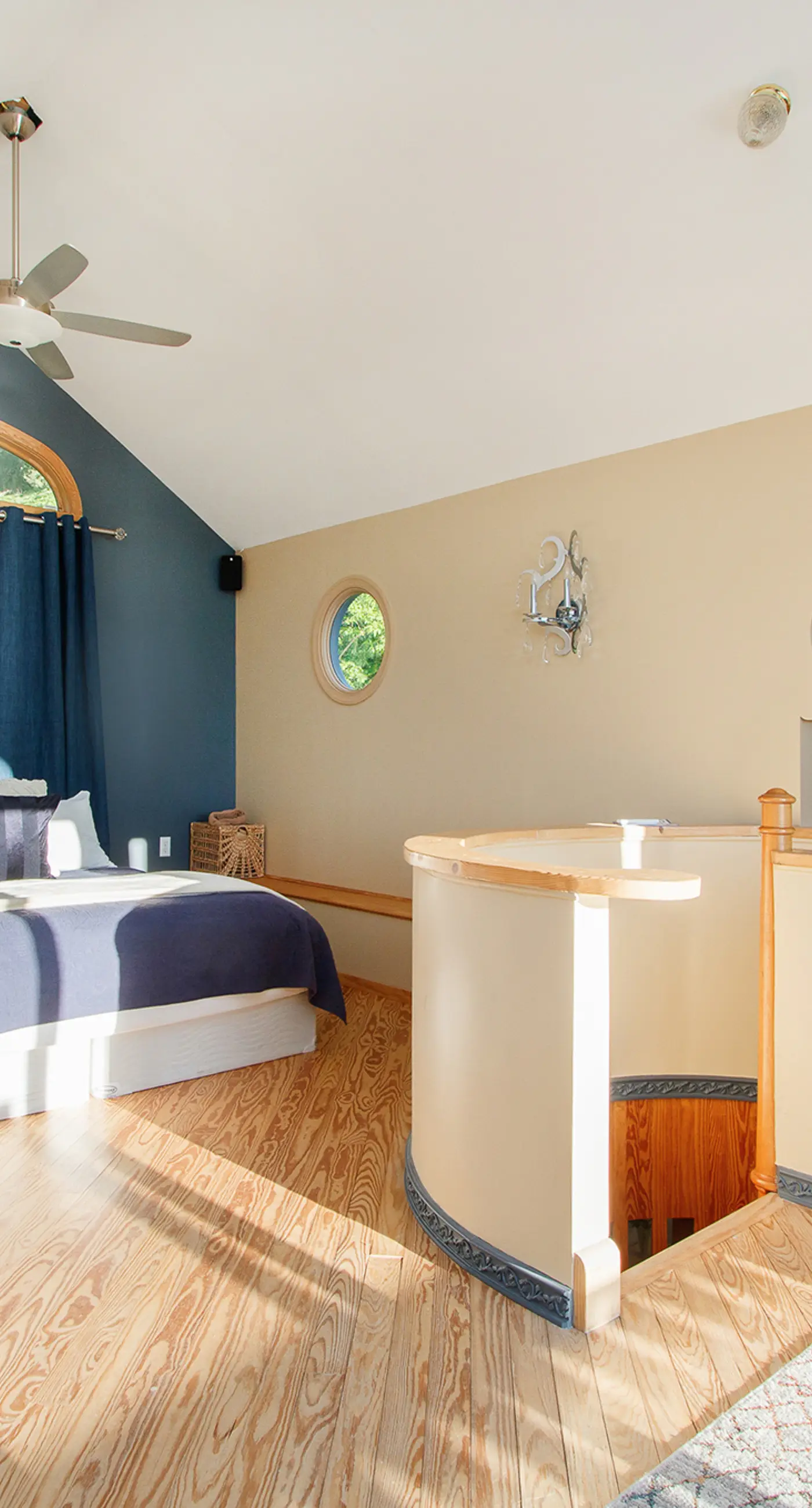 Lake Michigan Retreat- Upper Duplex