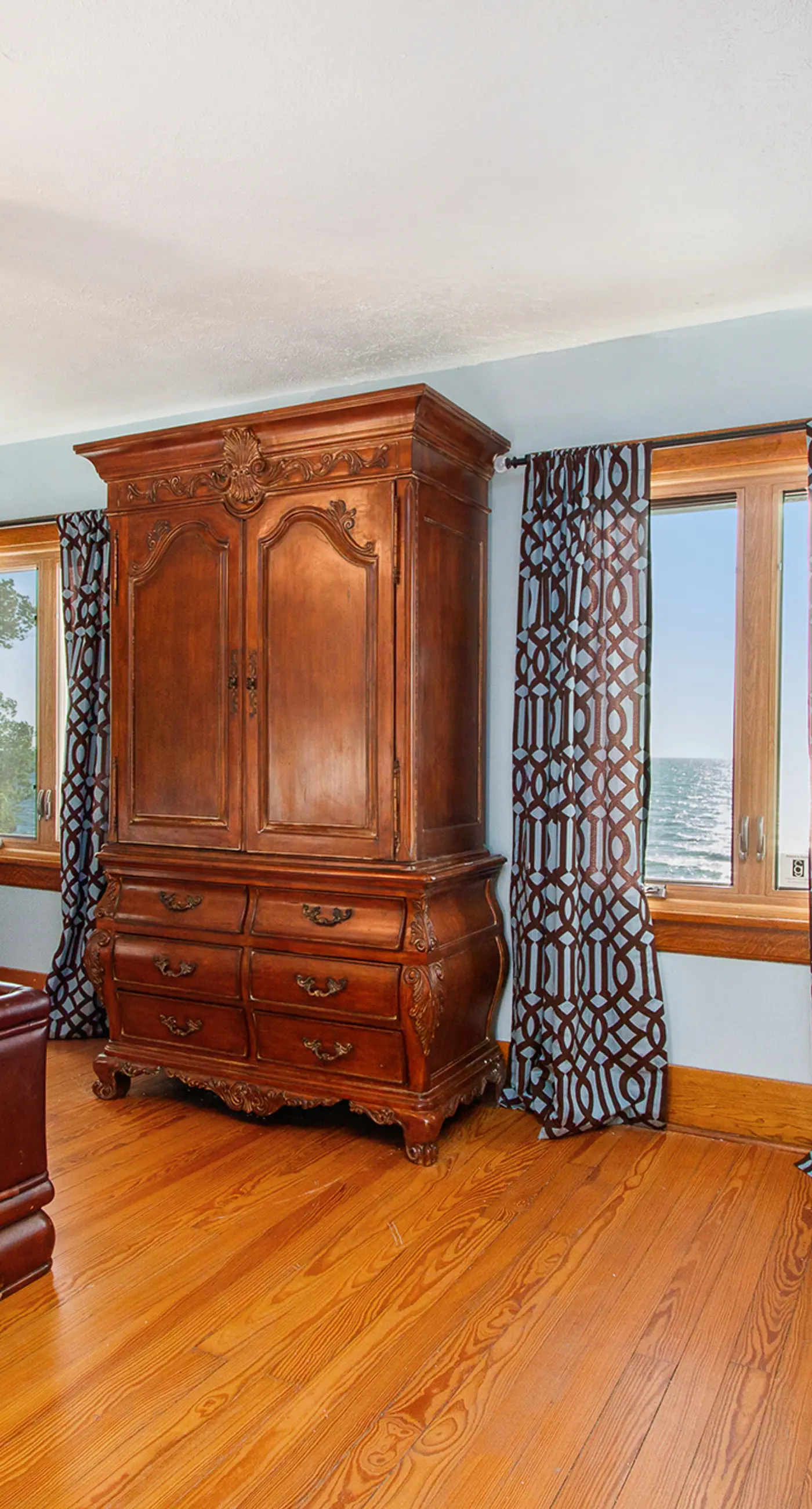 Lake Michigan Retreat- Upper Duplex