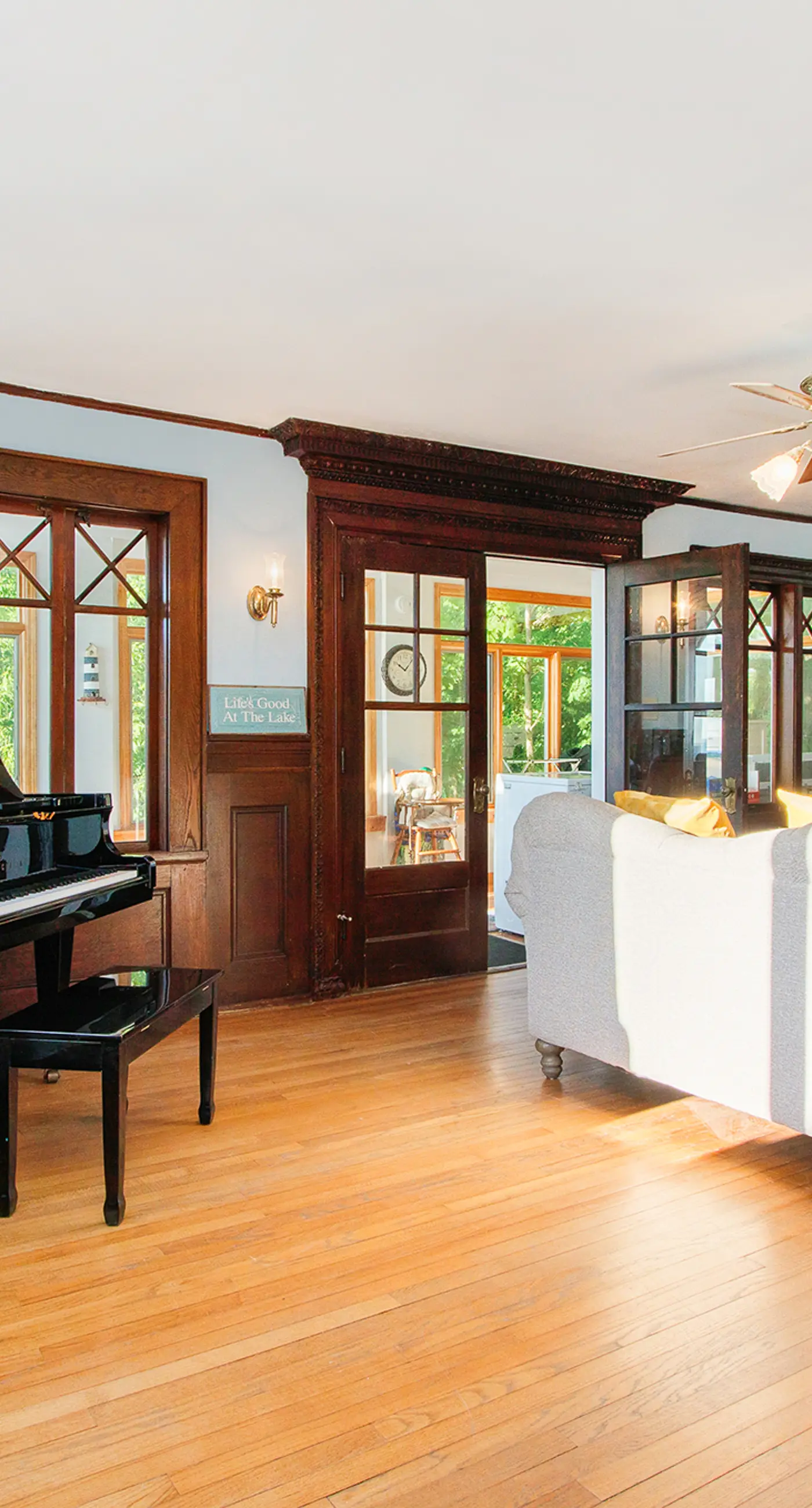 Lake Michigan Retreat- Upper Duplex