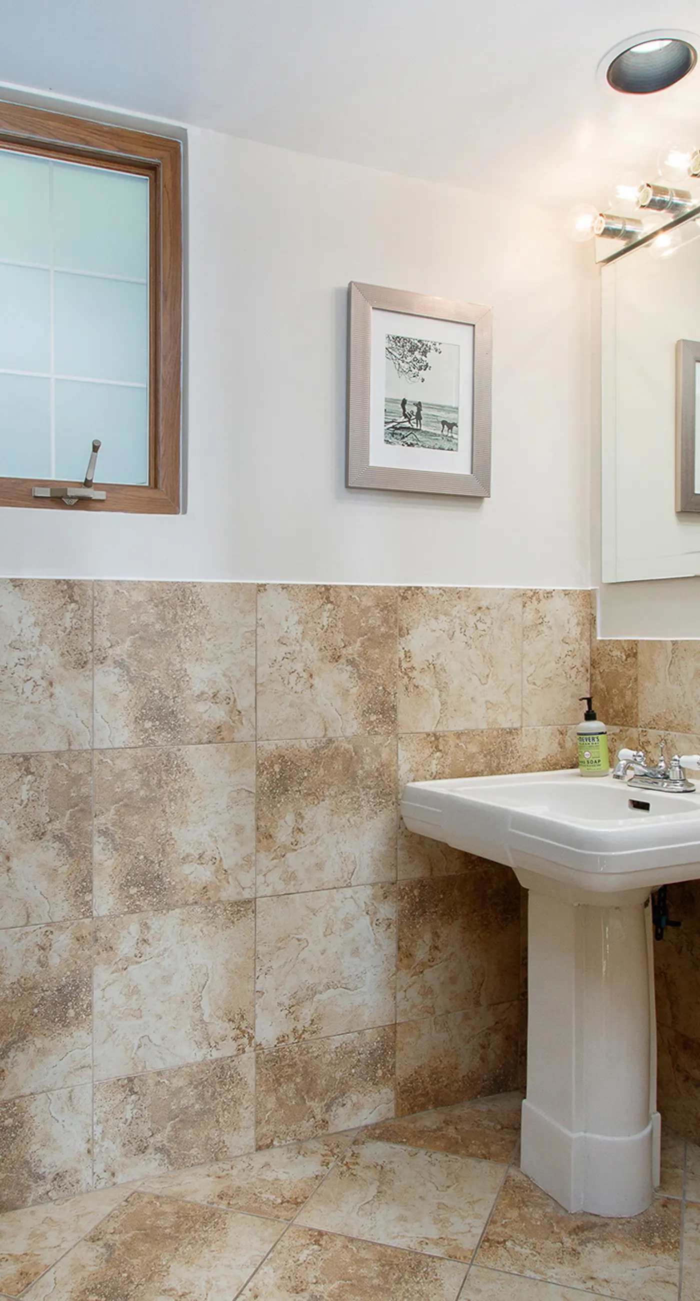 Lake Michigan Retreat- Upper Duplex