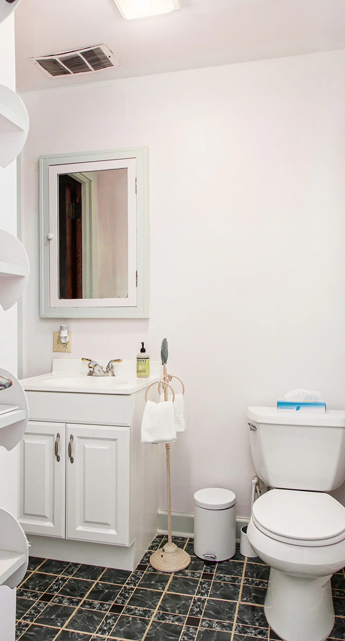 Lake Michigan Retreat- Upper Duplex