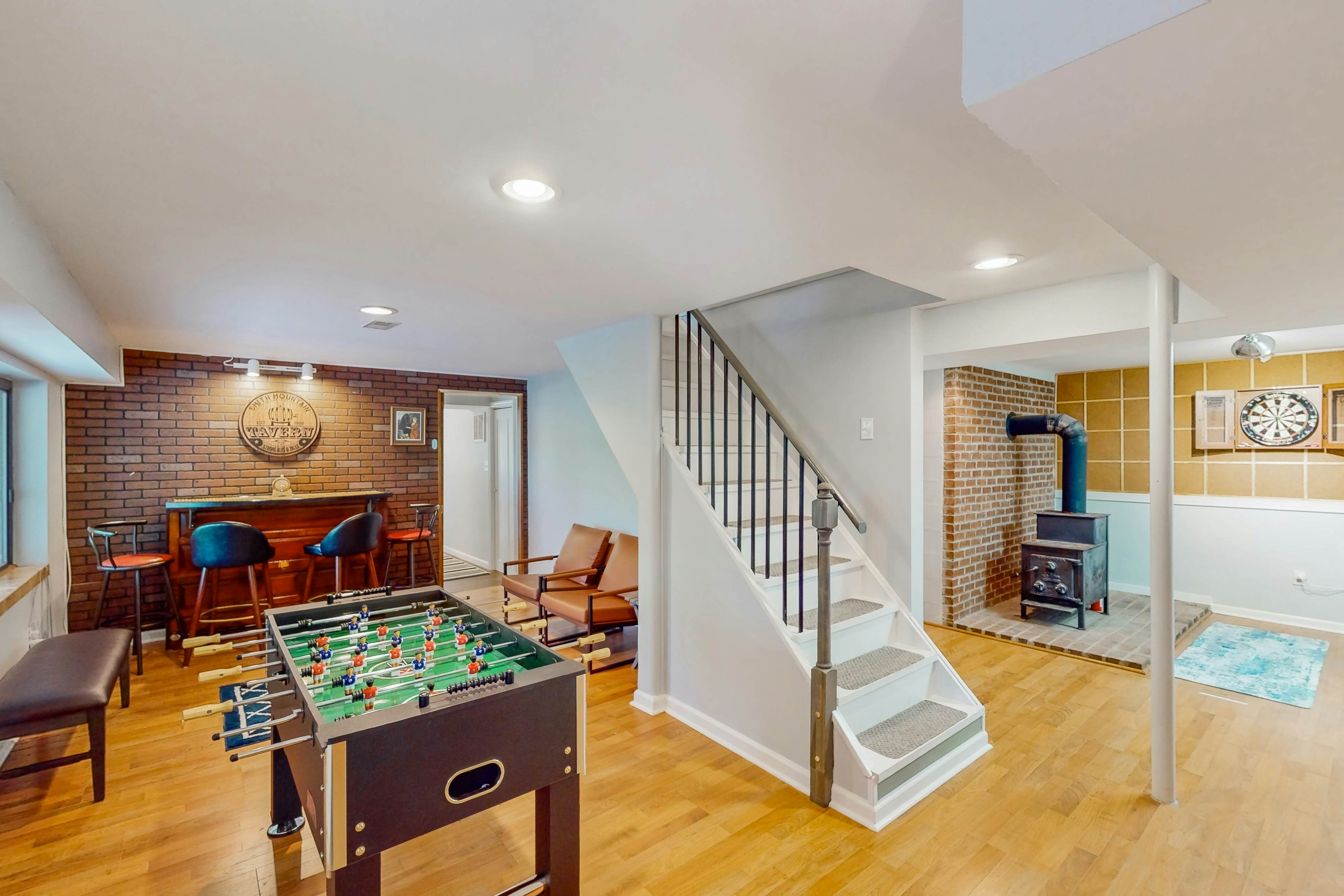 Lakefront Tranquility at Smith Mountain Lake - Moneta, VA 