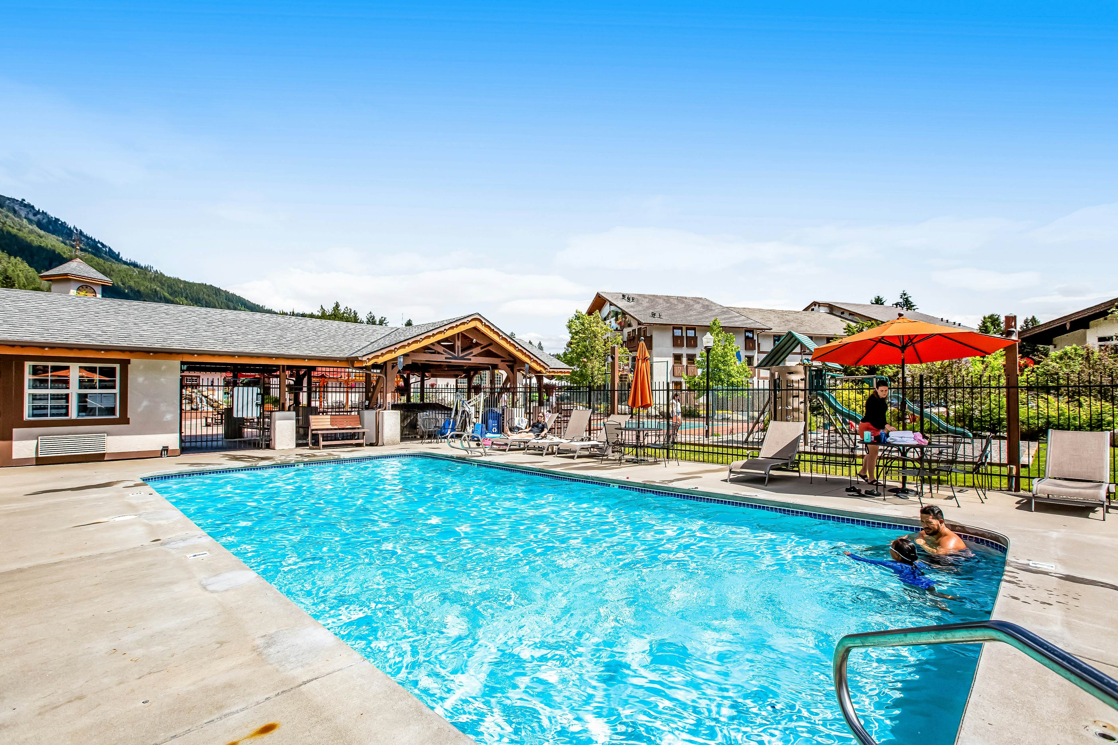 Icicle Village Resort Condo 505