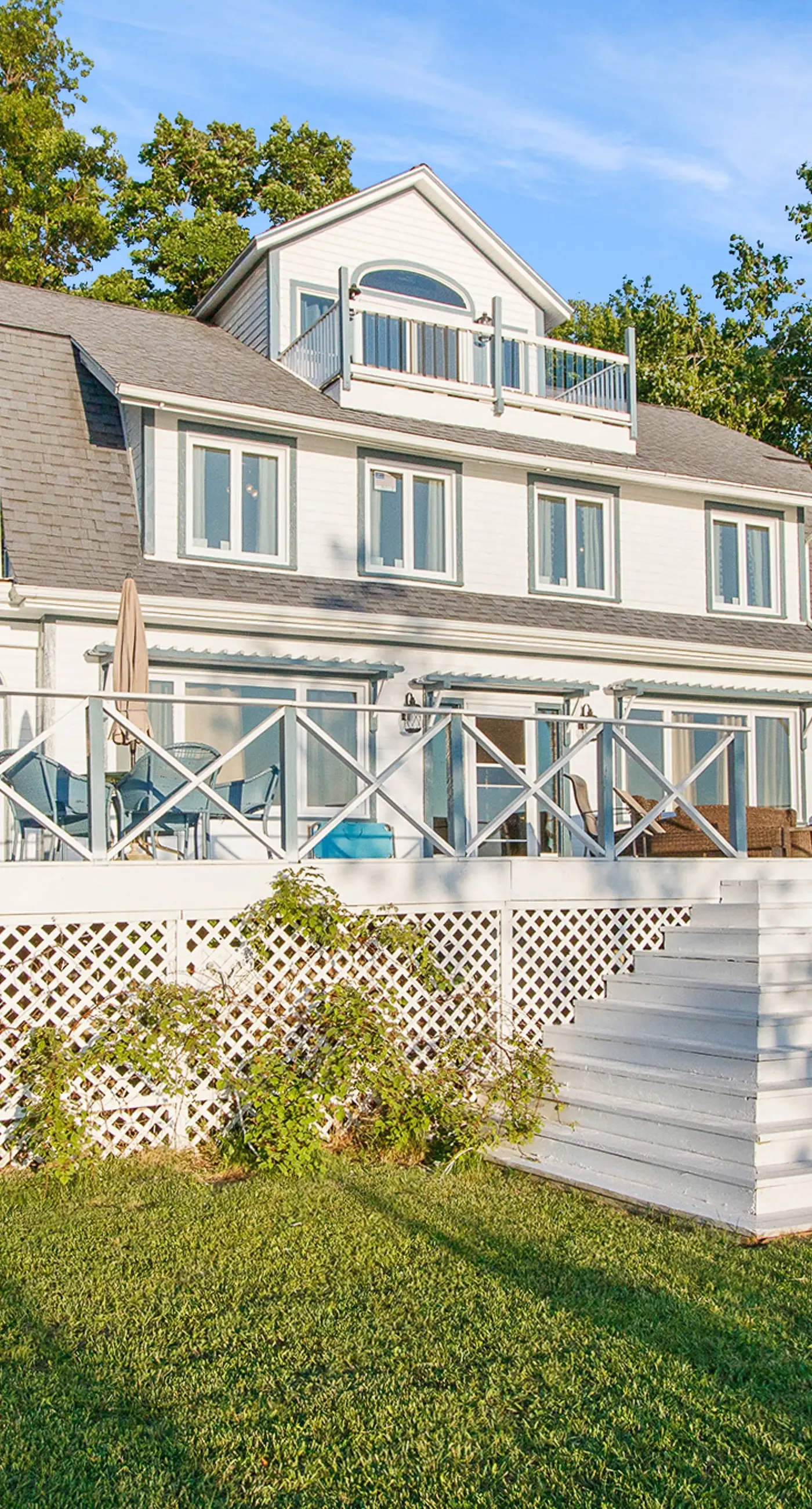 Lake Michigan Retreat- Upper Duplex