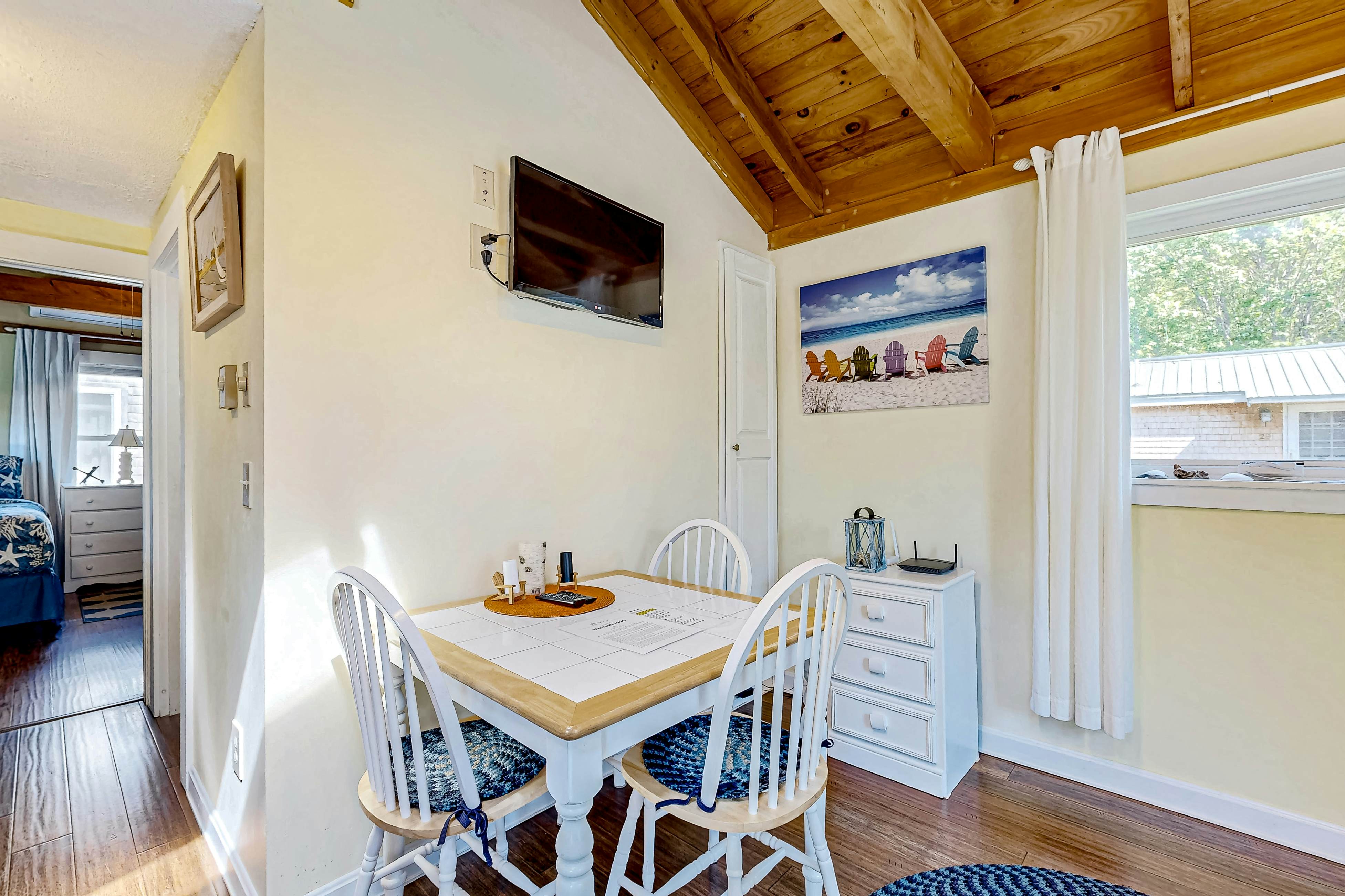 Shorelands Resort Cottage 24