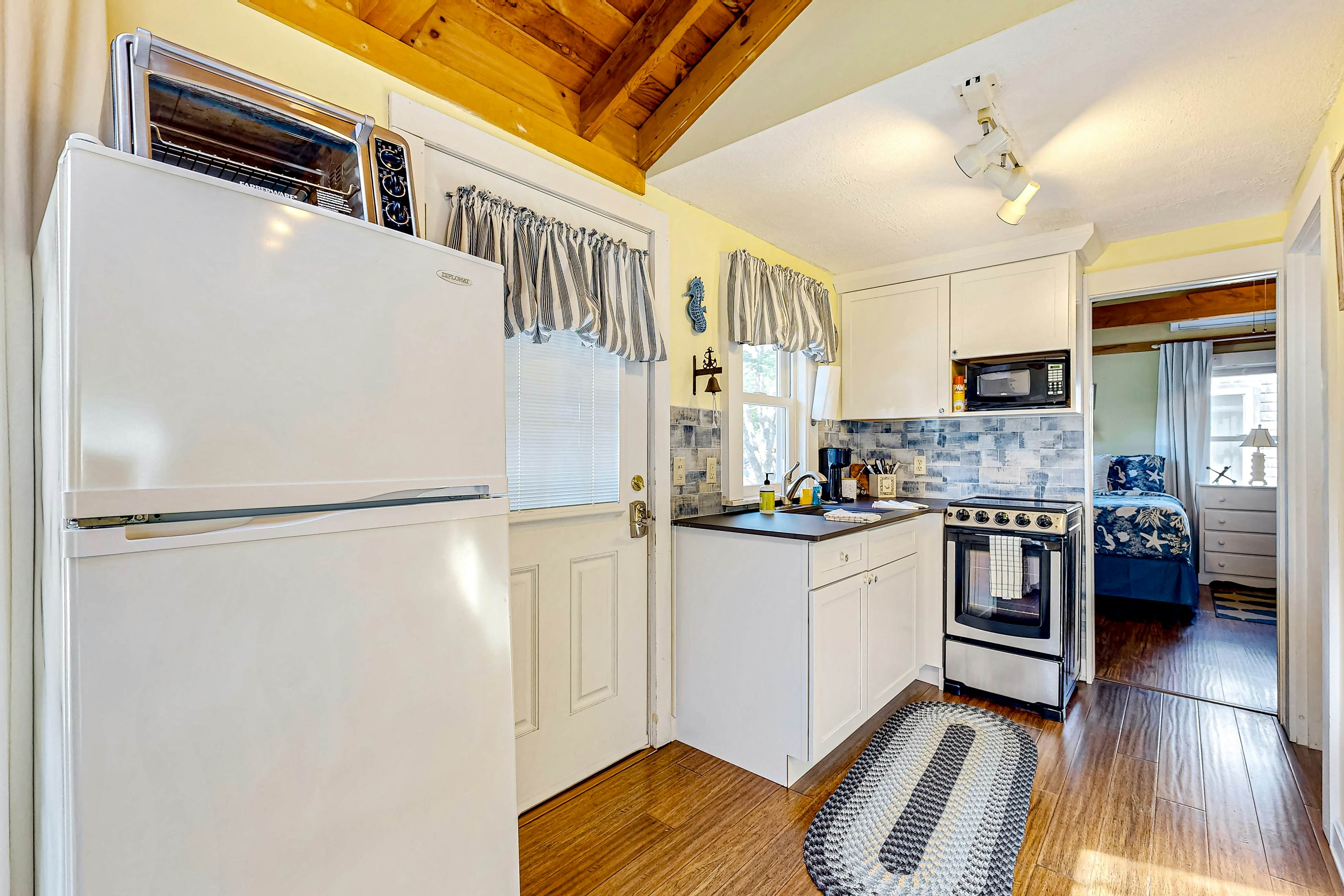 Shorelands Resort Cottage 24