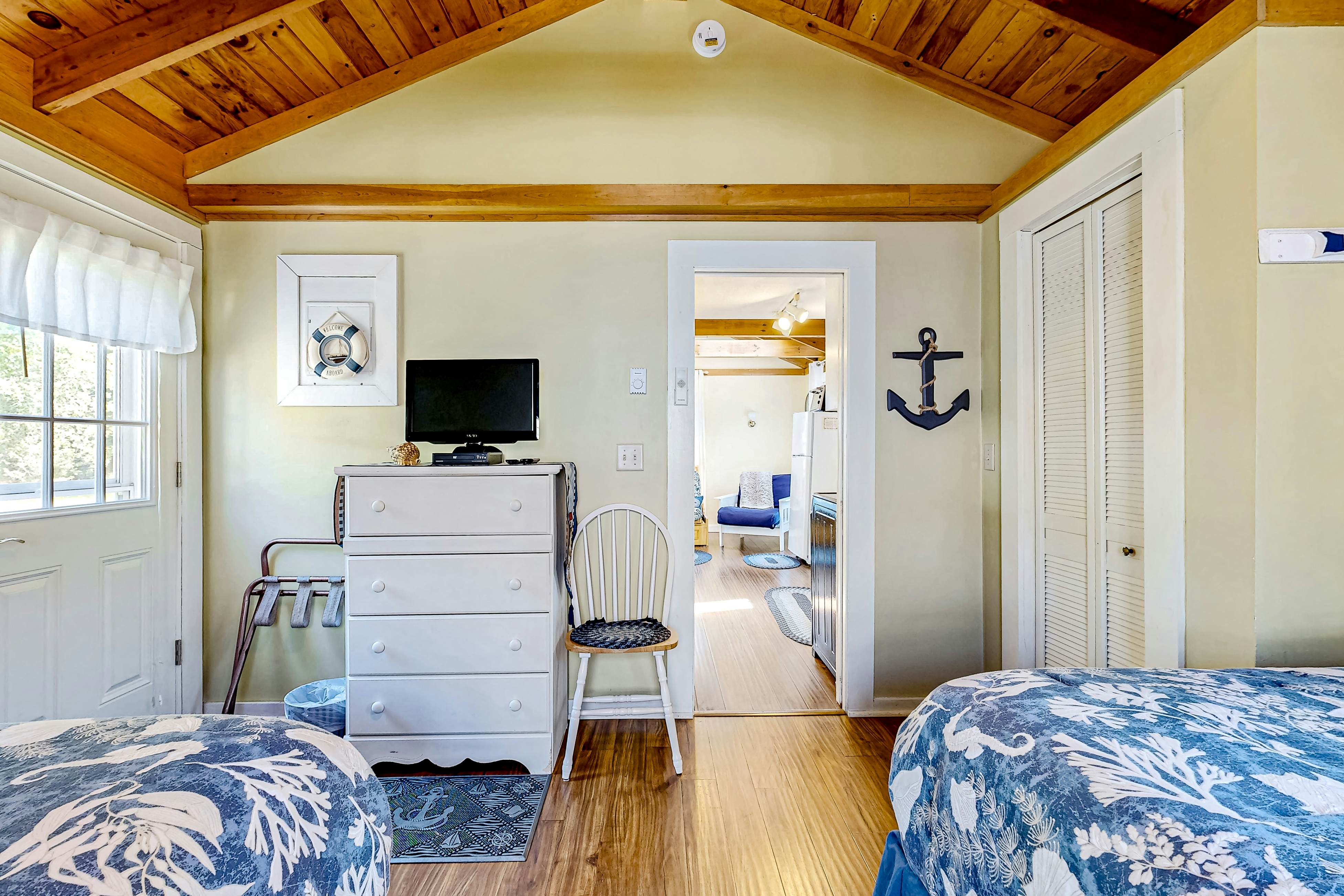 Shorelands Resort Cottage 24