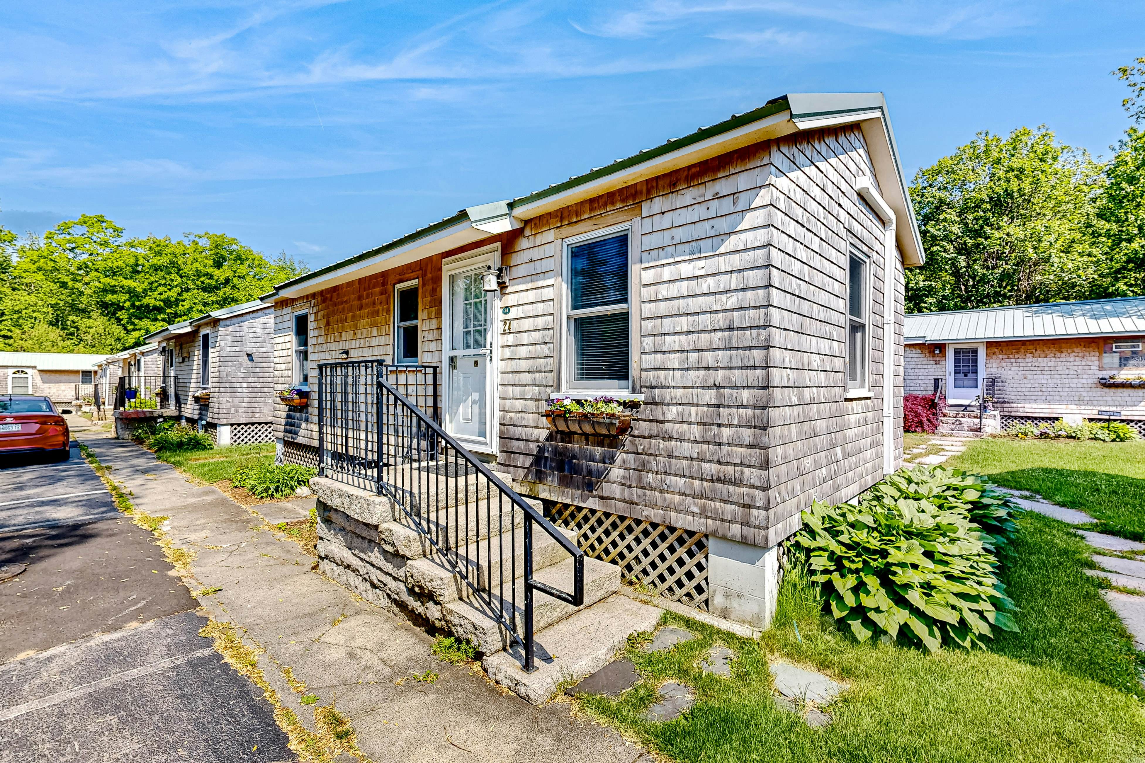 Shorelands Resort Cottage 24