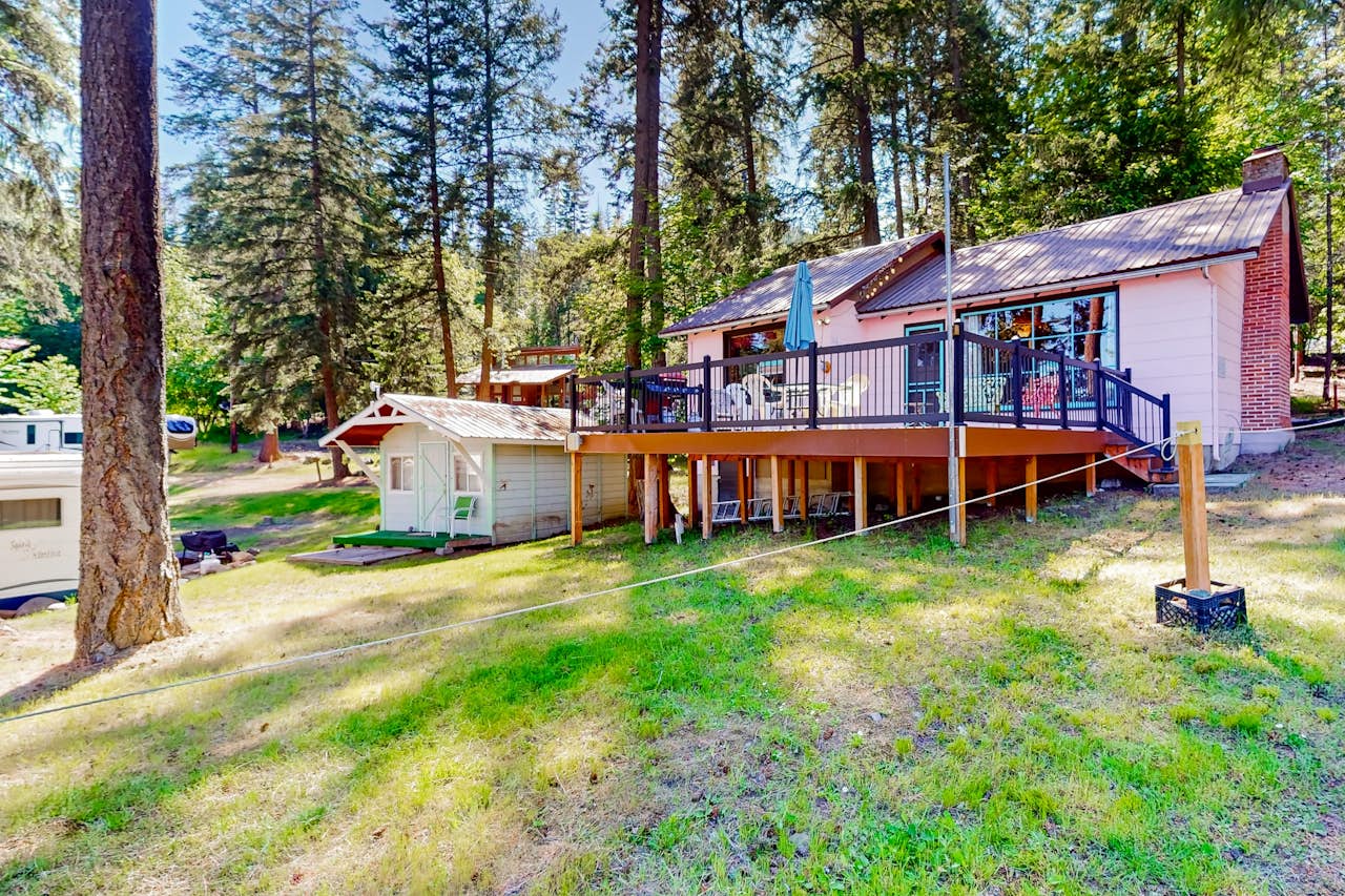 The Famous Pink House at Conklin Park 2 BD Worley, ID Vacation Rental