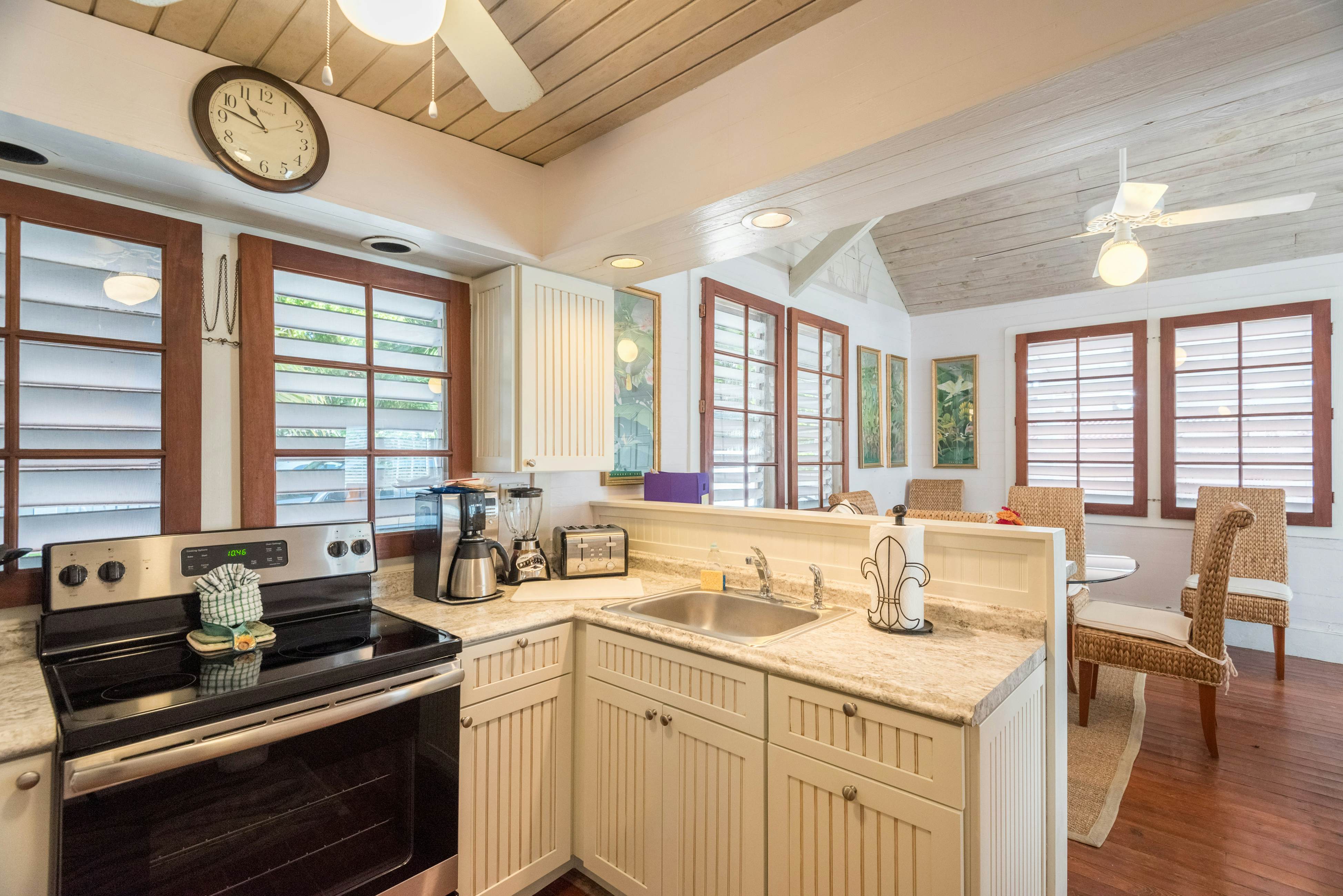 Hemingway's View 3 BD Key West, FL Vacation Rental Vacasa