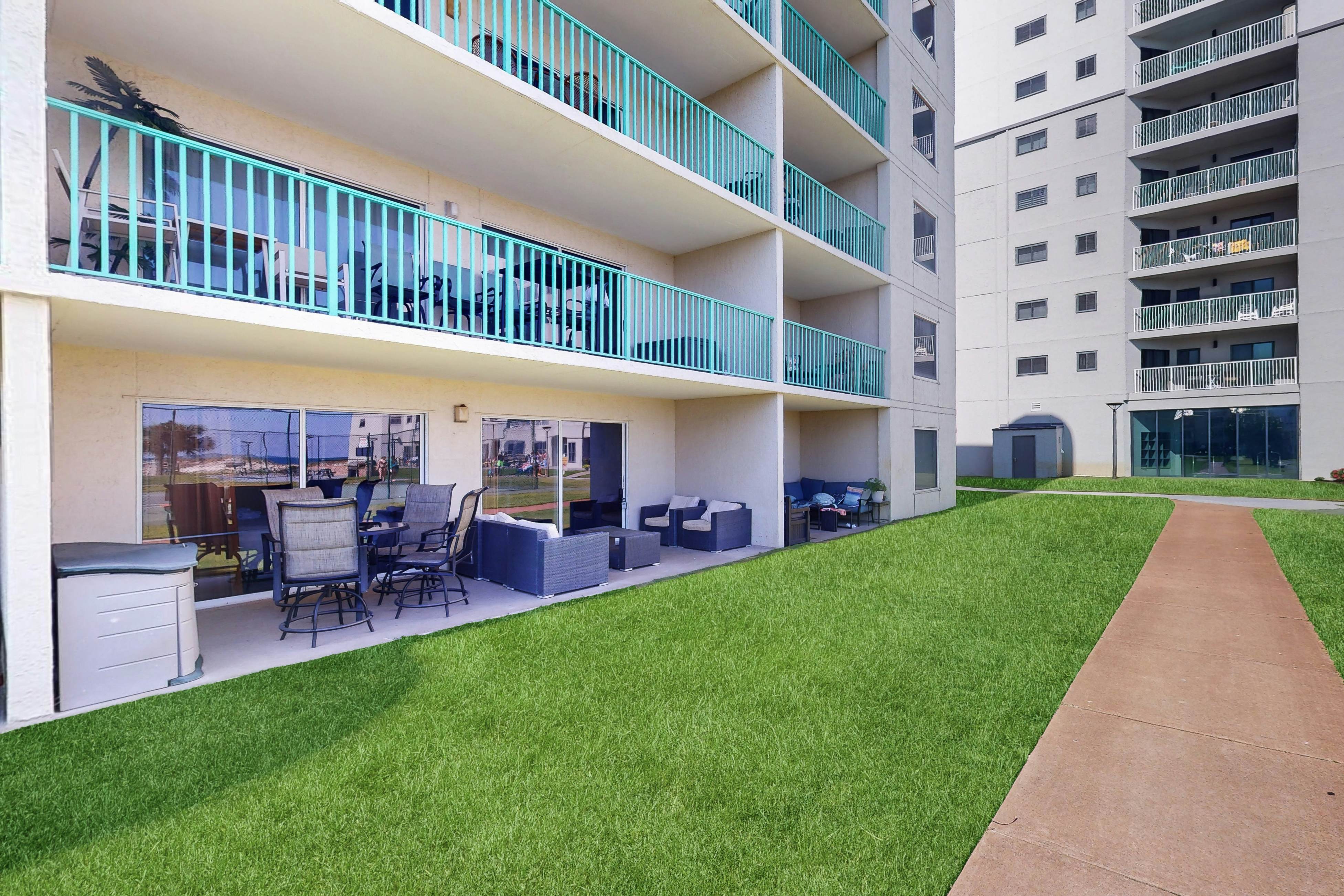 Plantation Palms #6208