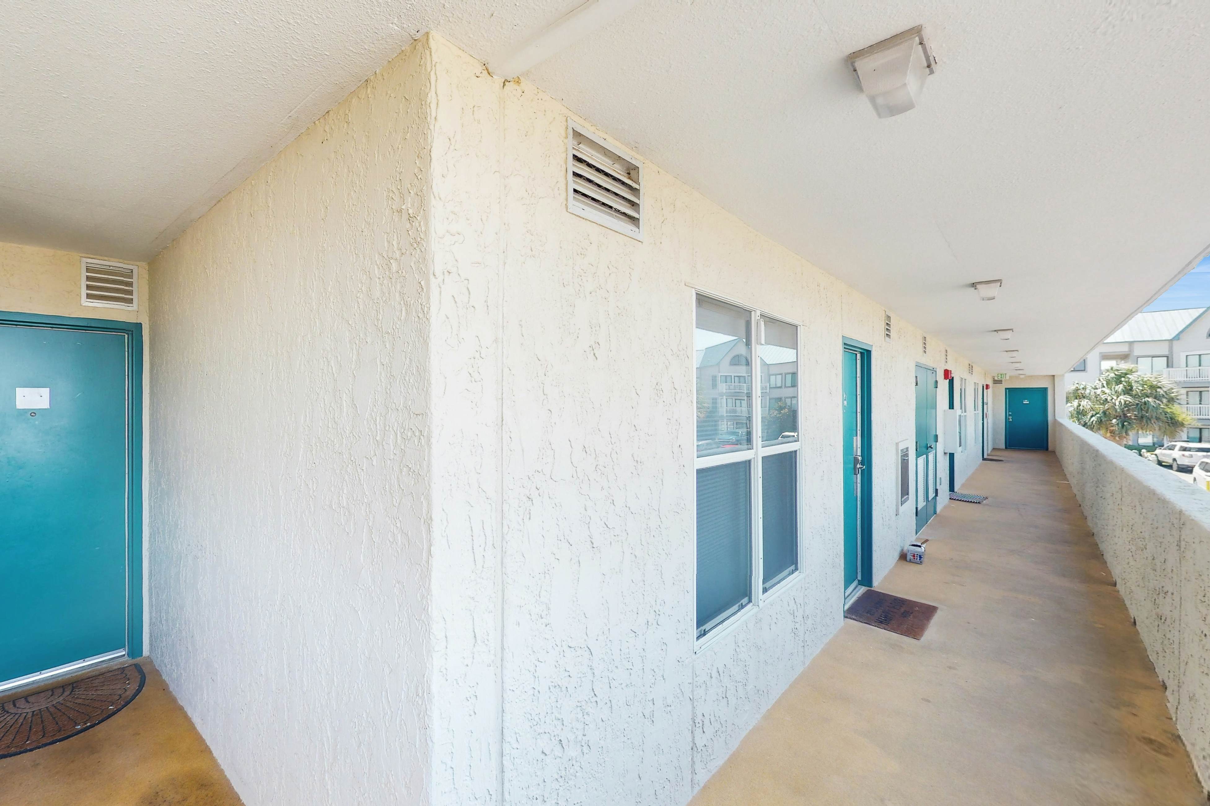 Plantation Palms #6208