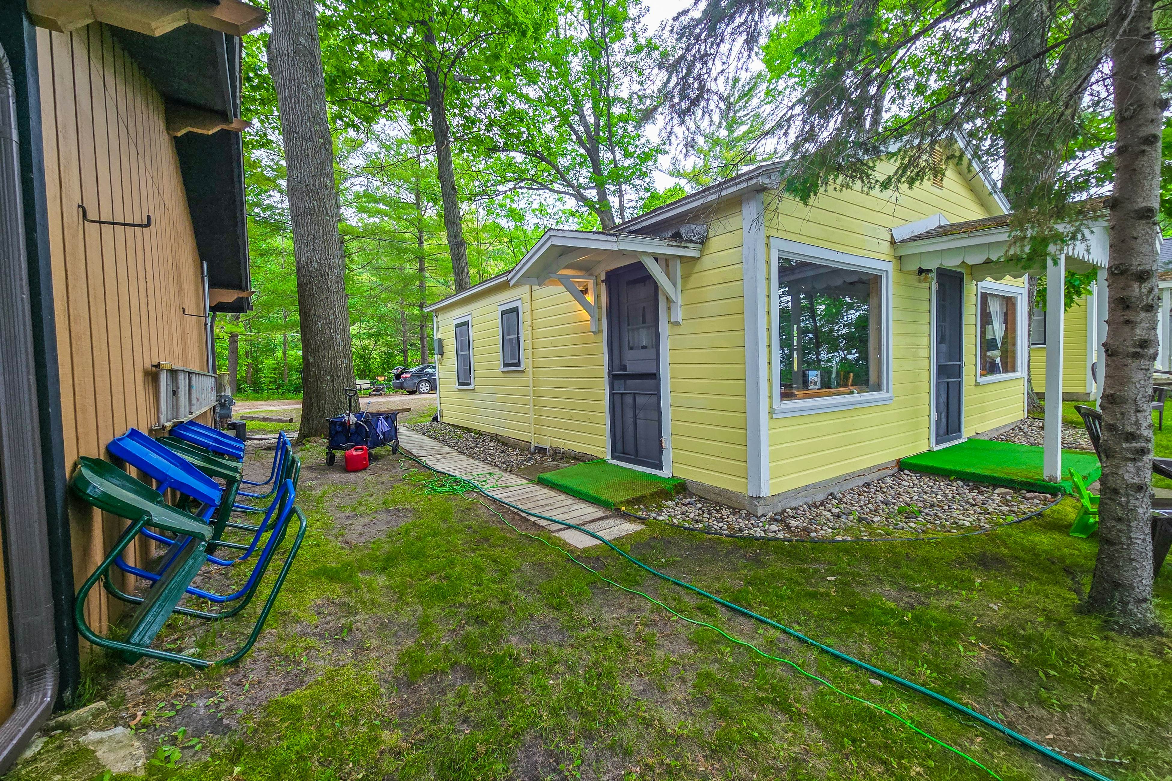 Smith Family Cottages- Cottage #1