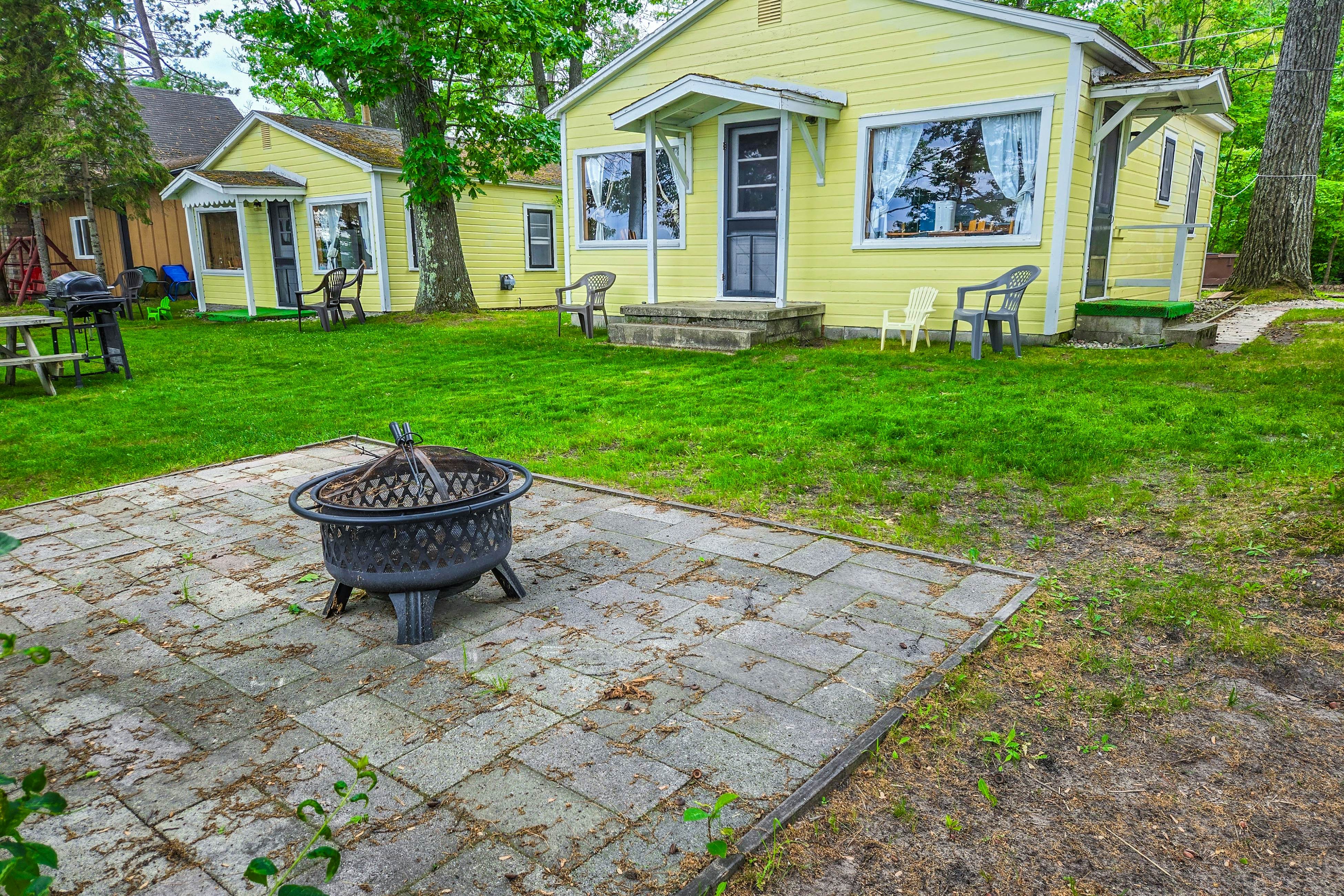 Smith Family Cottages- Cottage #1