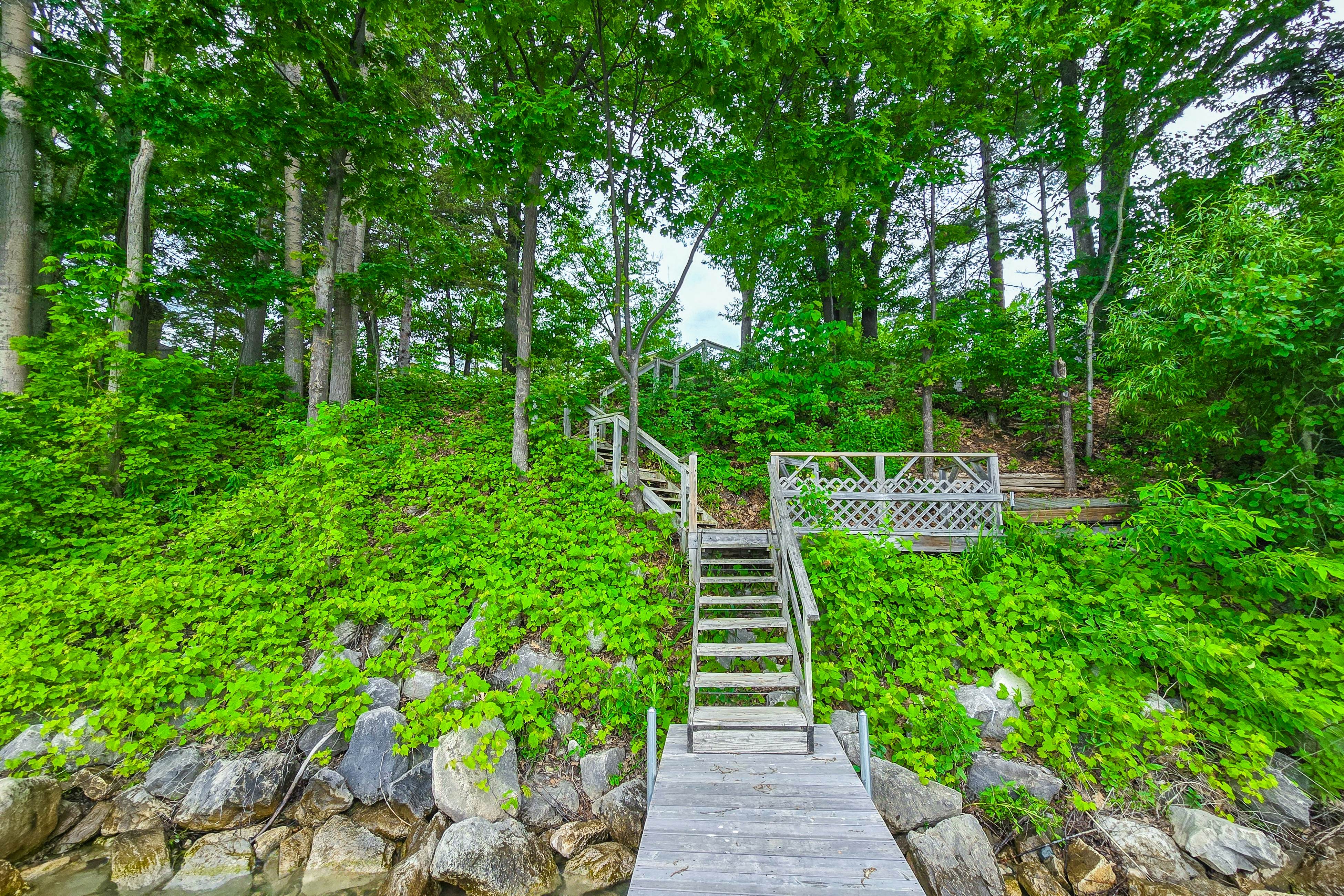 Smith Family Cottages- Cottage #1