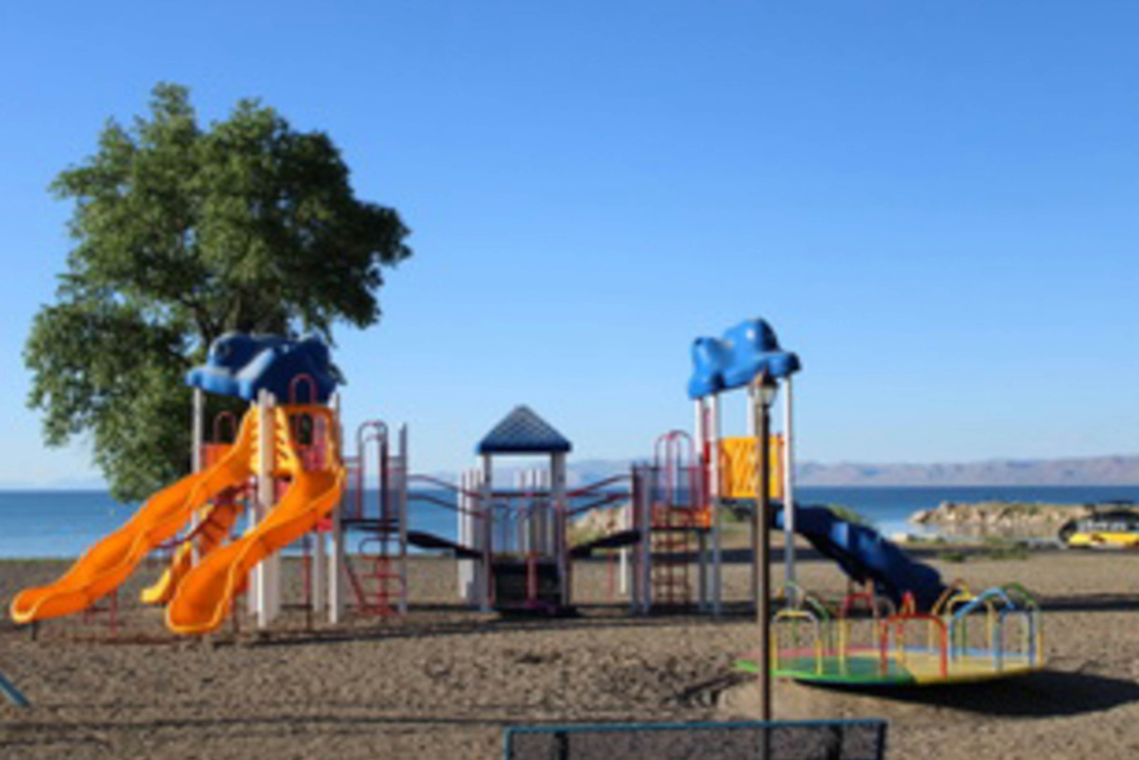 Serenity w/ Ideal Beach Access!