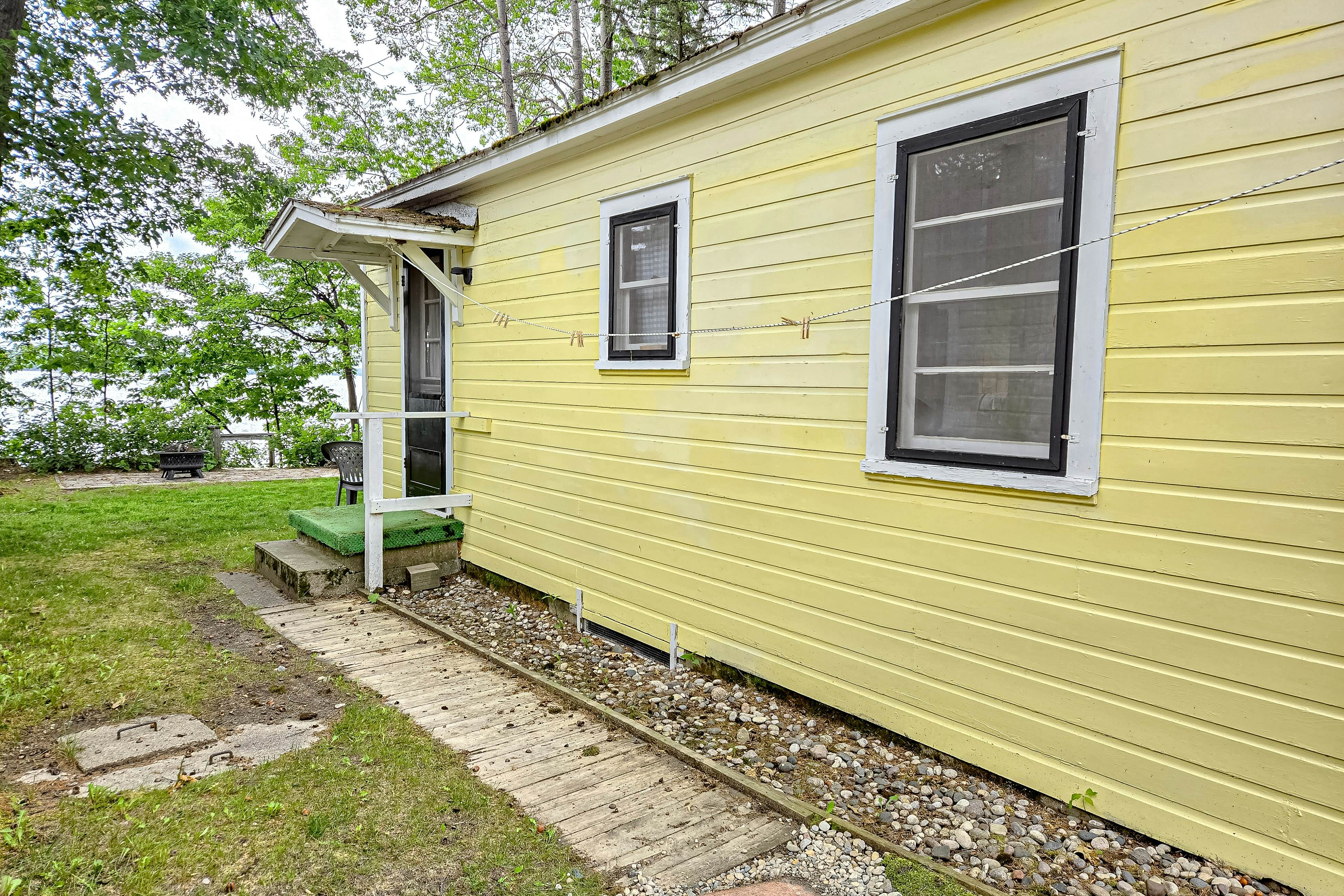 Smith Family Cottages