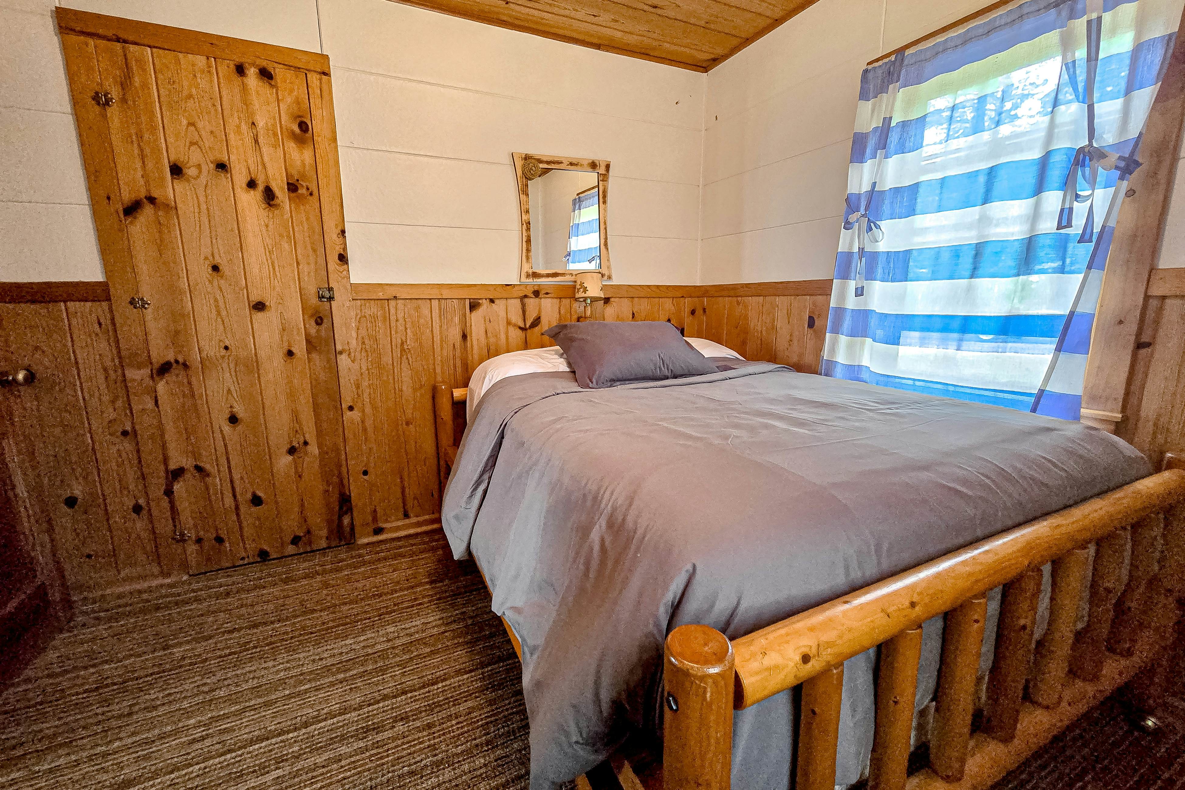 Smith Family Cottages