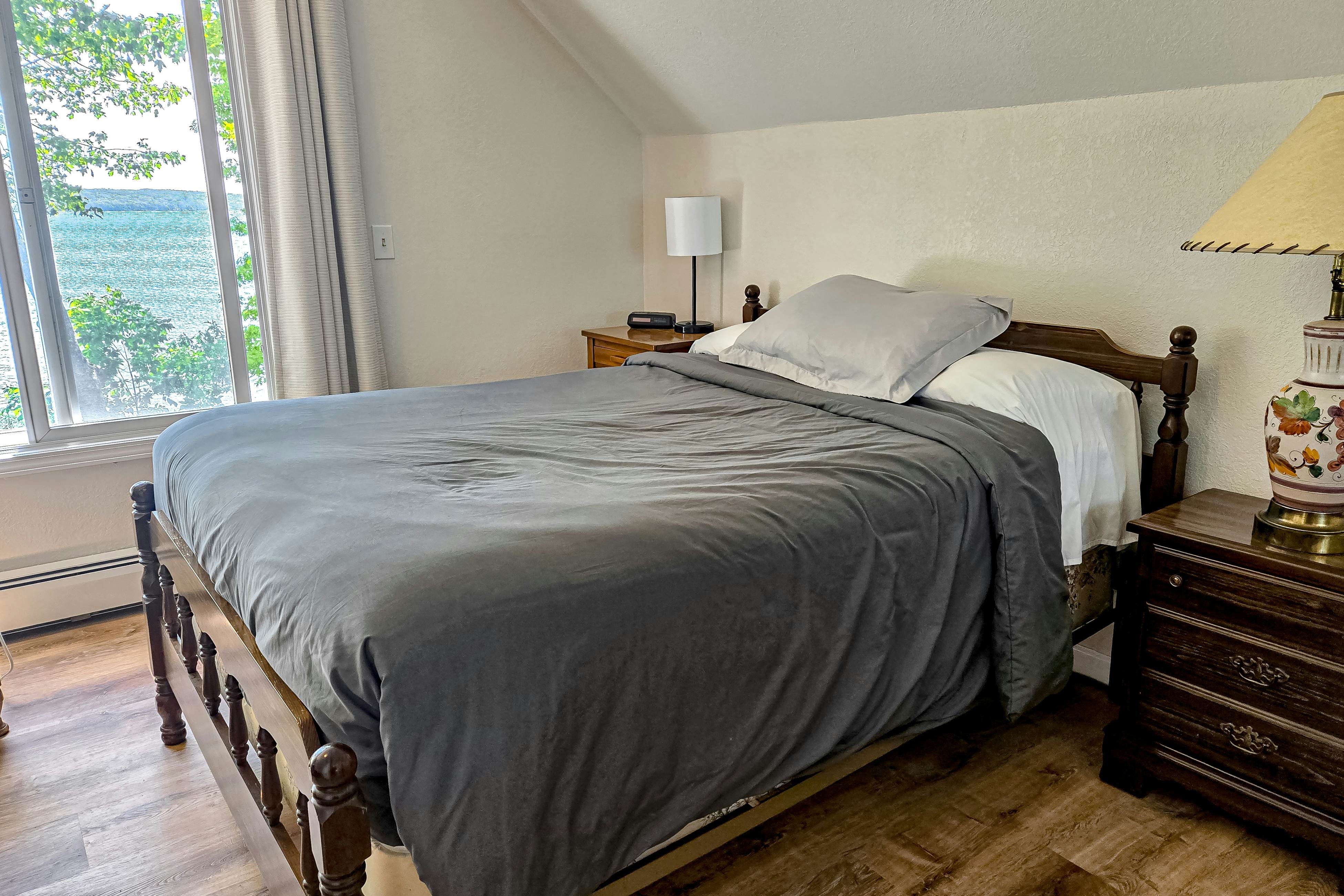 Smith Family Cottages