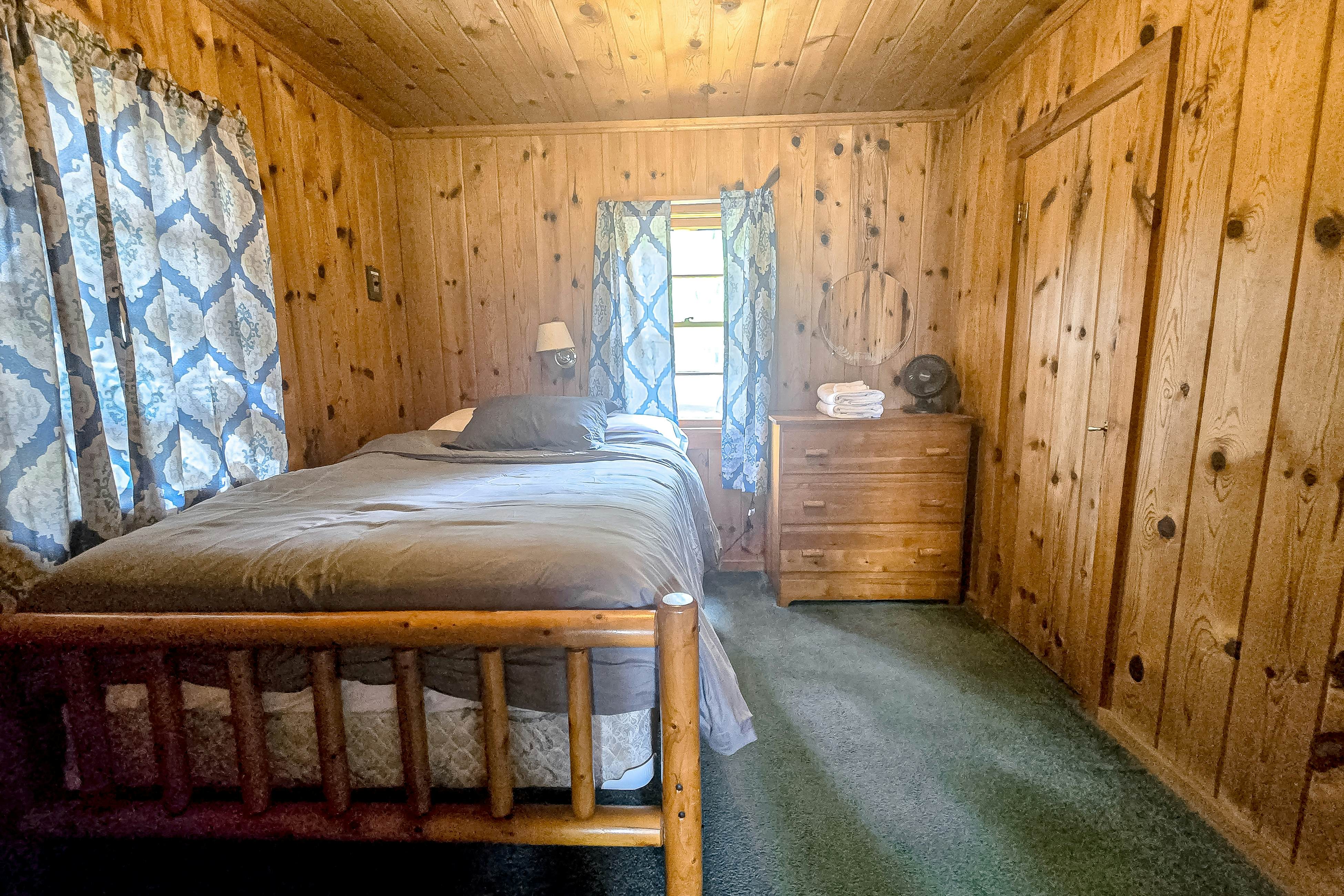 Smith Family Cottages