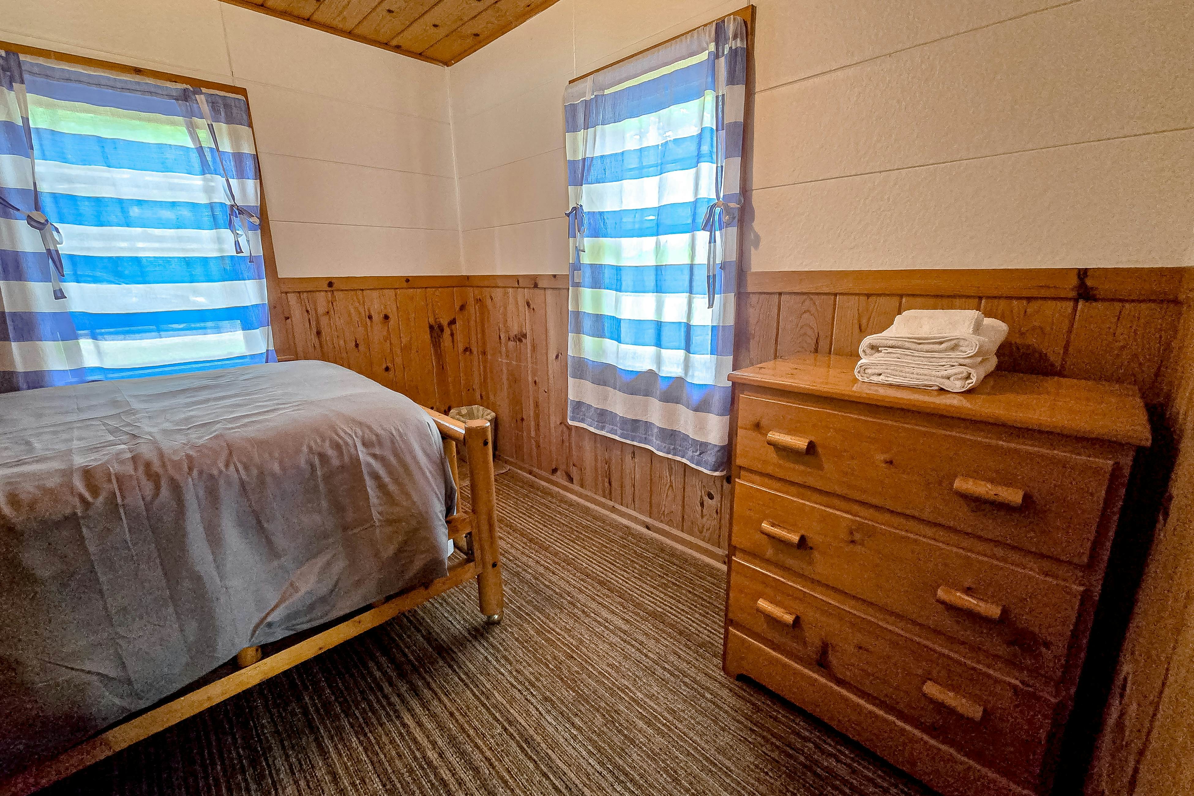 Smith Family Cottages