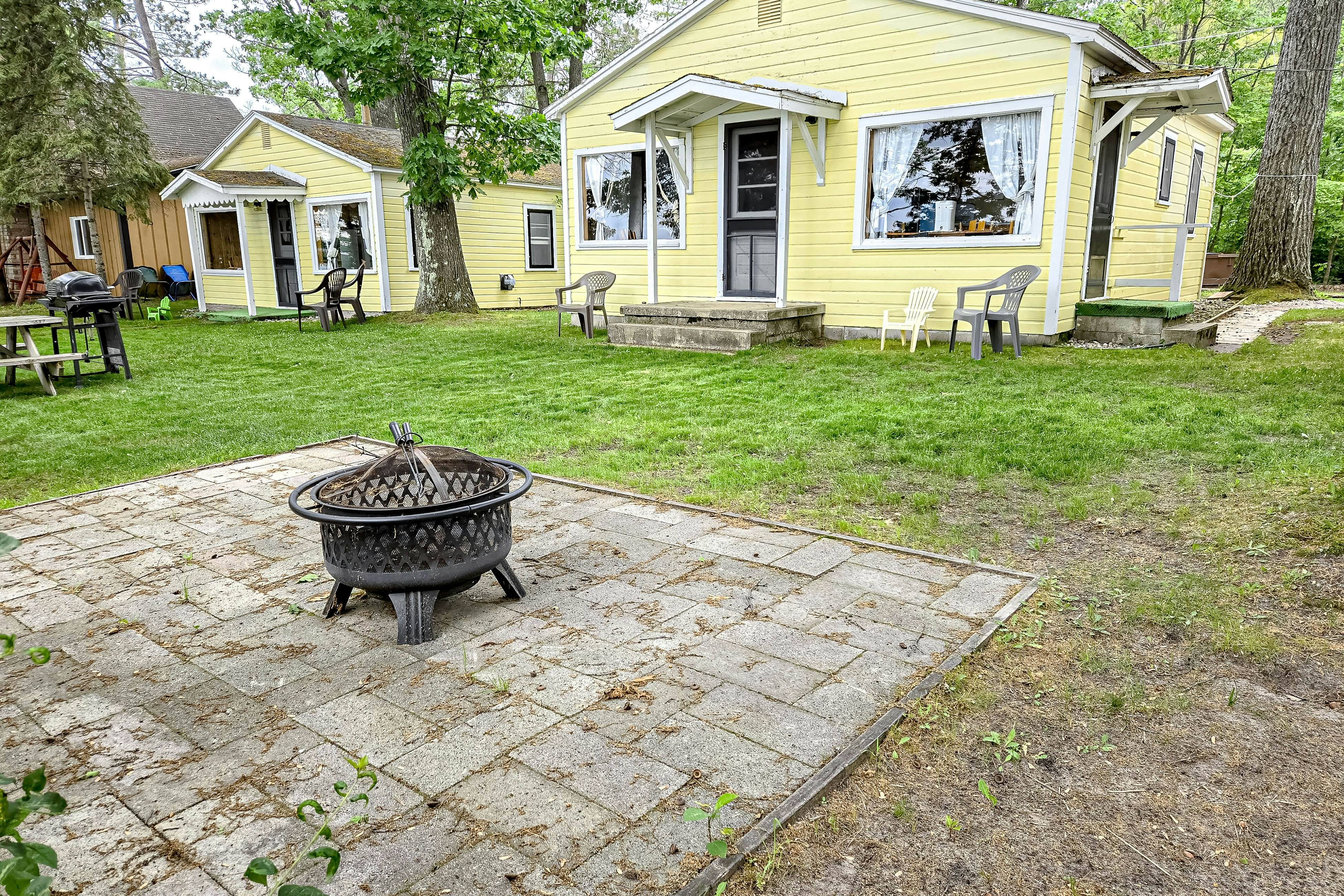 Smith Family Cottages