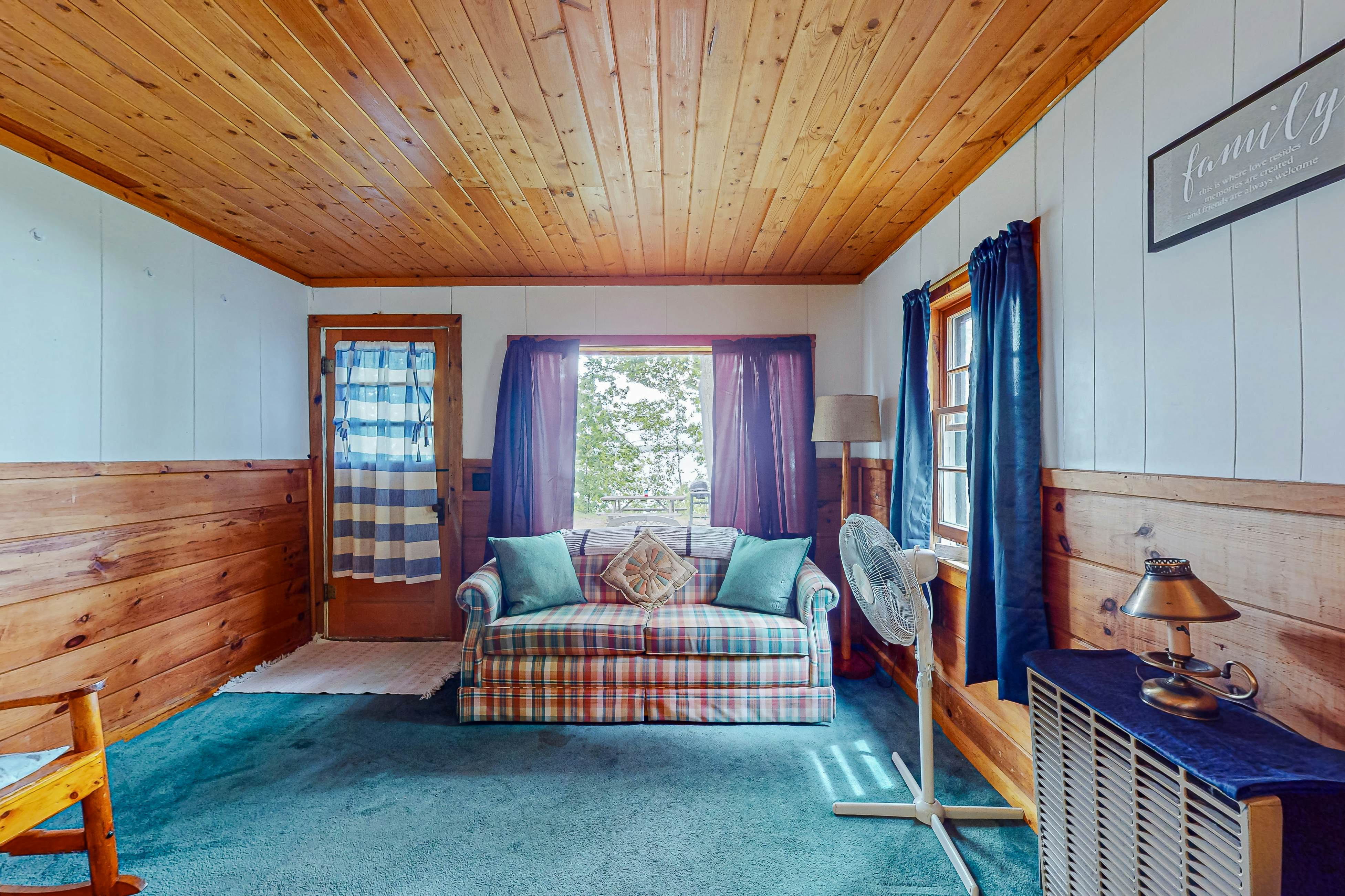 Smith Family Cottages - Cottage #3